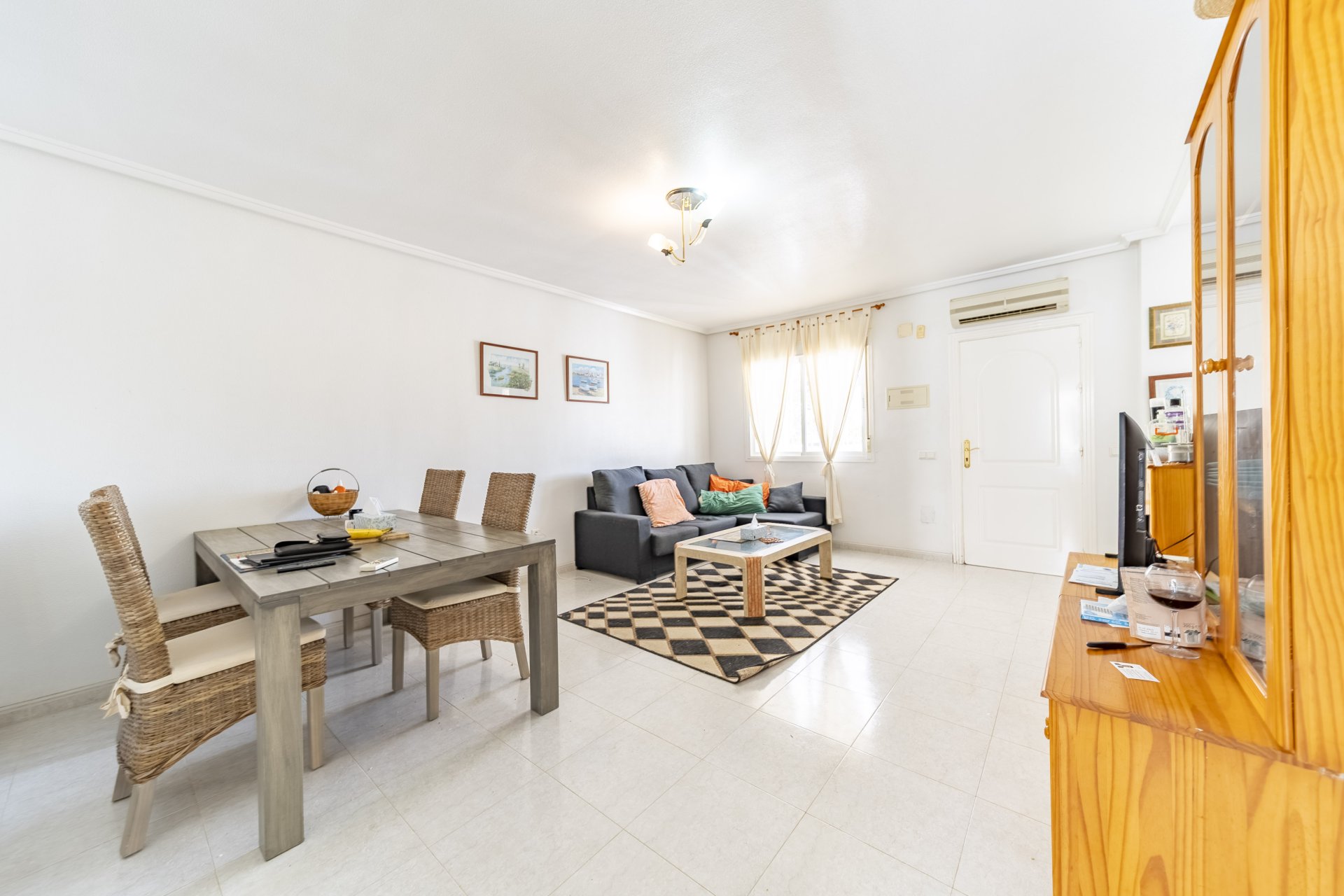 Återförsäljning - Radhus -
Ciudad quesada - Doña Pepa