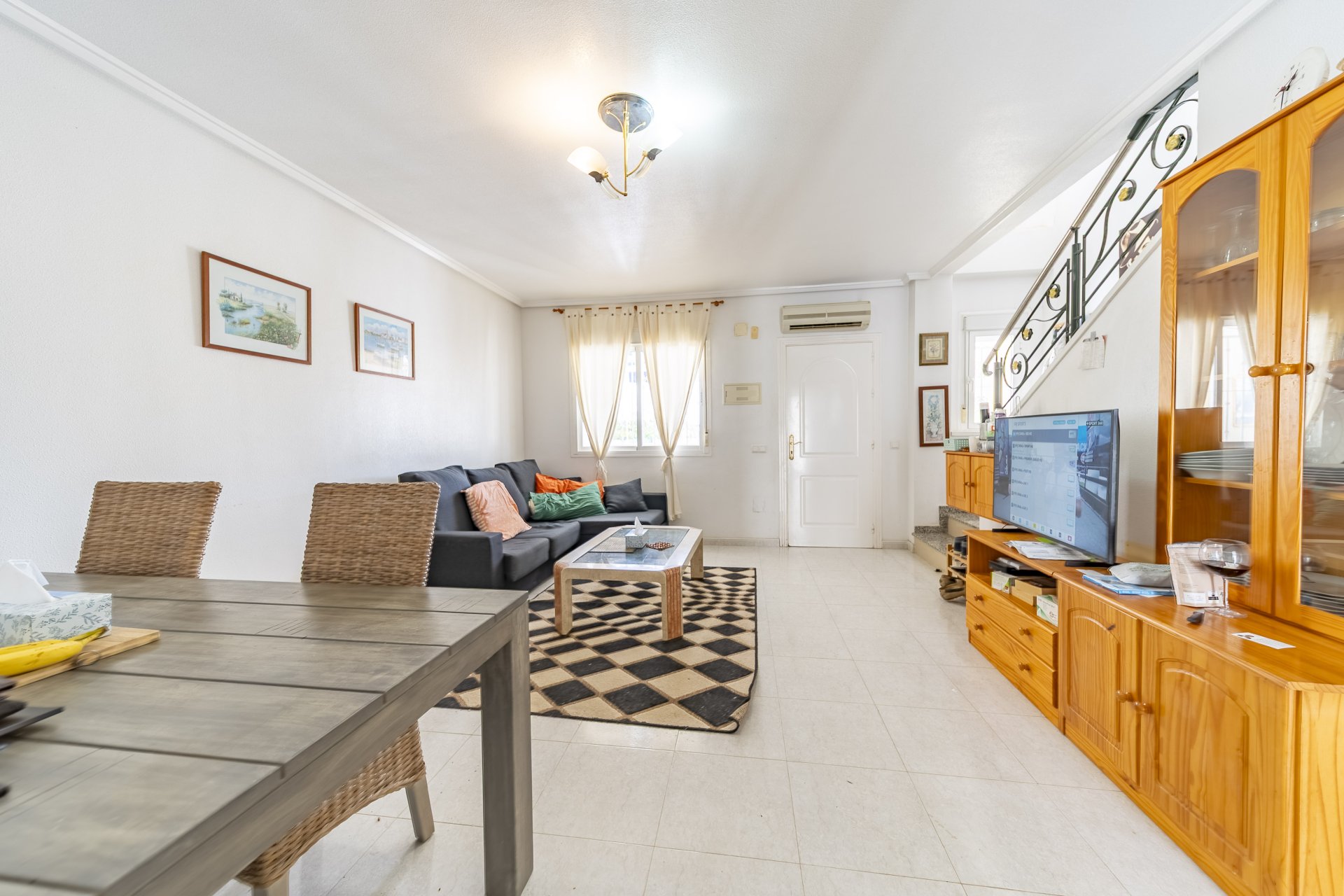 Återförsäljning - Radhus -
Ciudad quesada - Doña Pepa