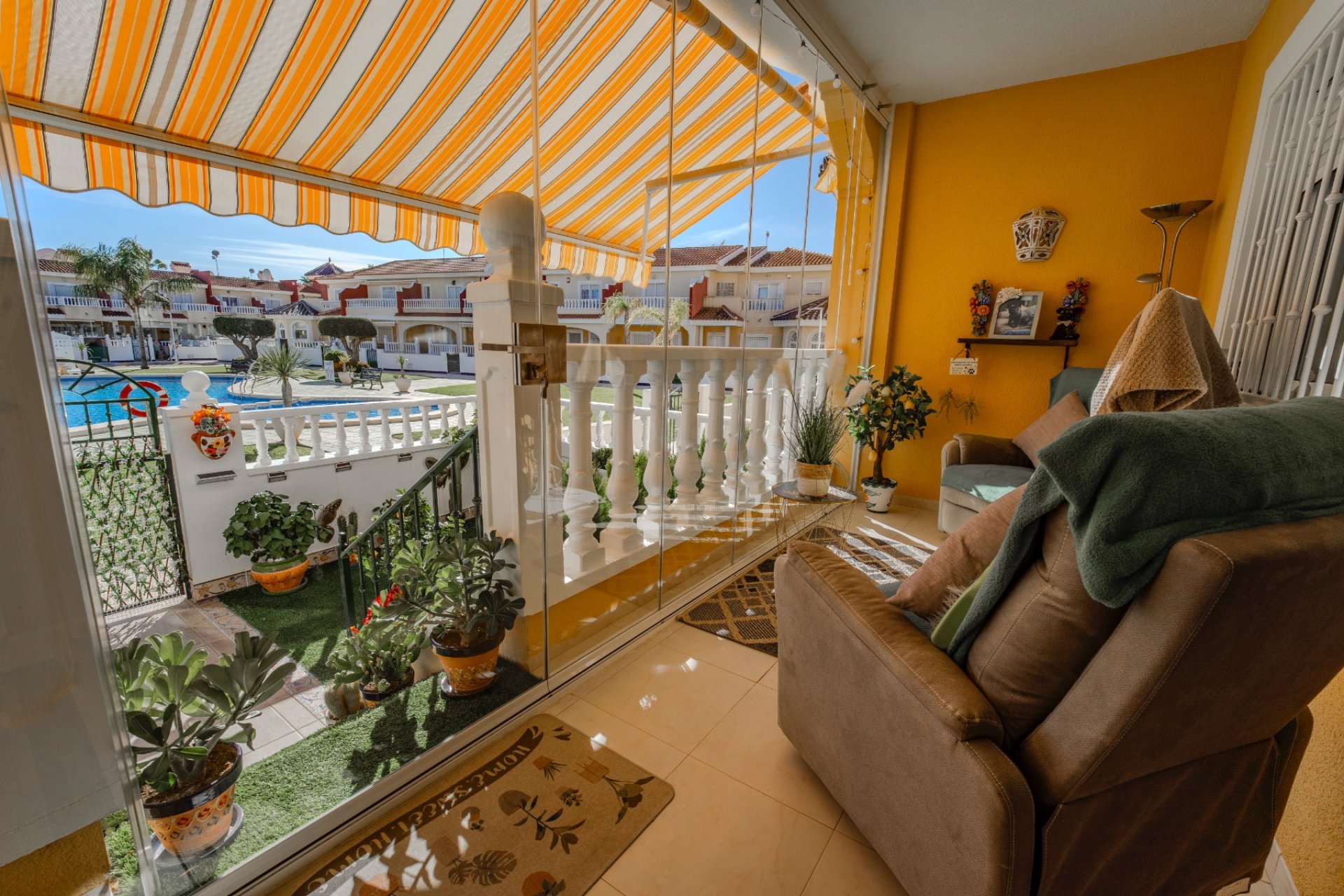 Återförsäljning - Radhus -
Ciudad quesada - Lo Marabú