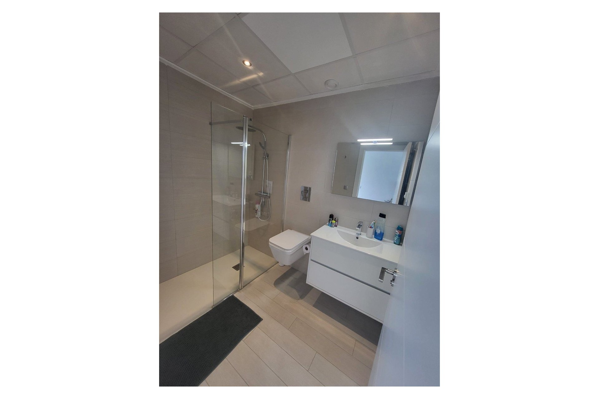 Återförsäljning - Radhus -
Daya Nueva