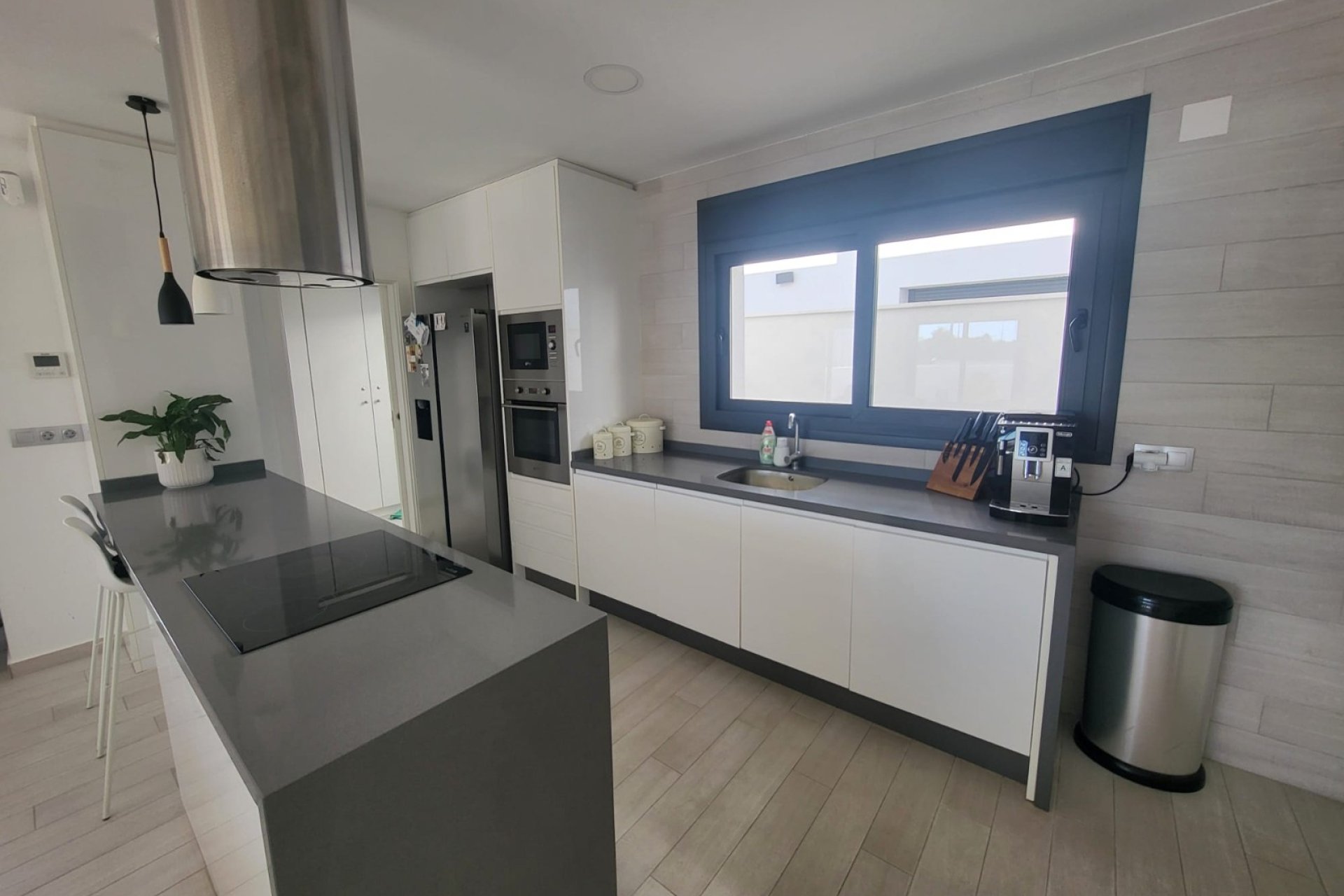 Återförsäljning - Radhus -
Daya Nueva