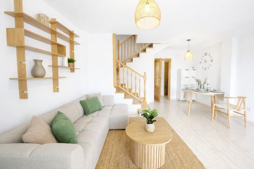Återförsäljning - Radhus -
Dehesa de campoamor - Campoamor