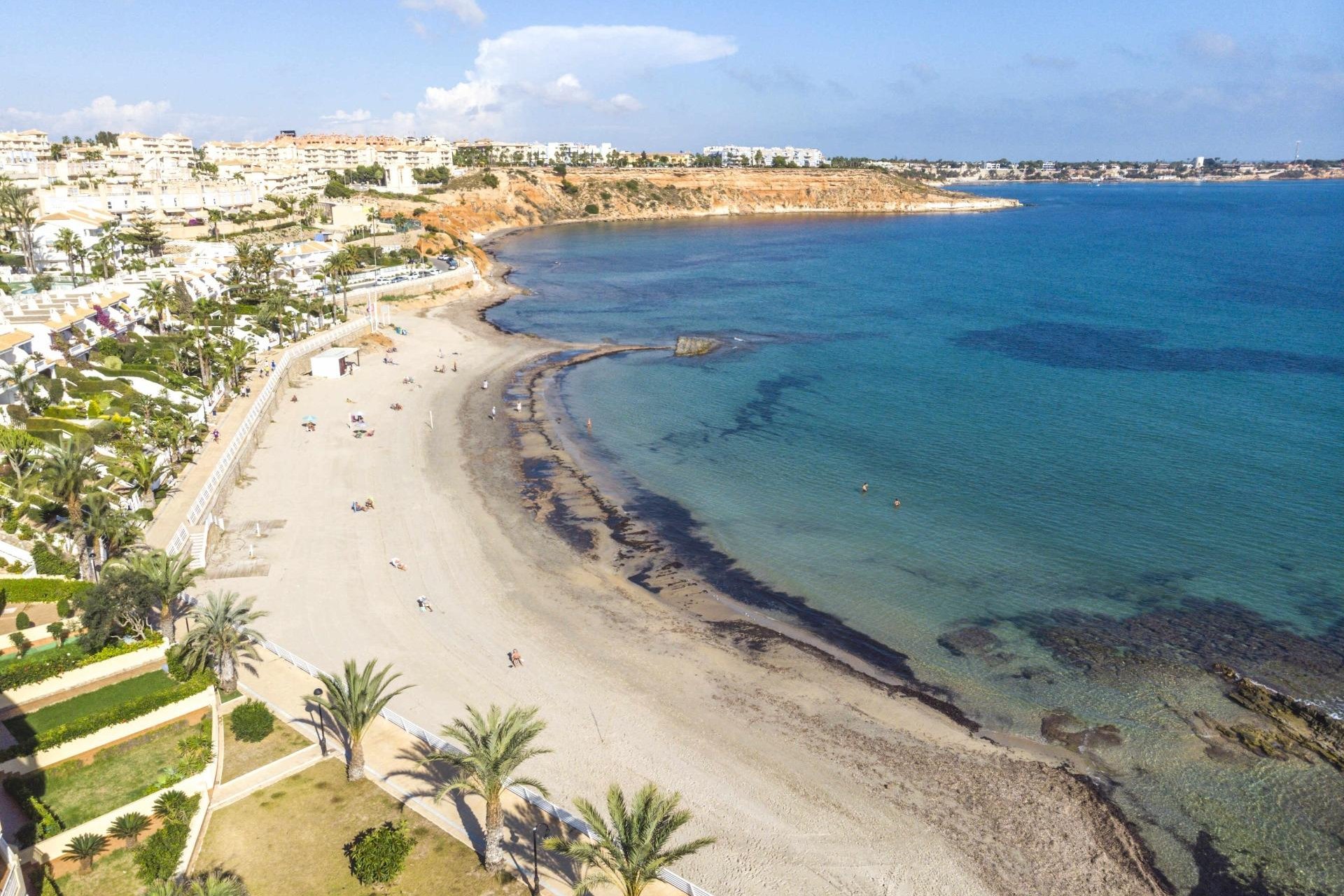 Återförsäljning - Radhus -
Dehesa de campoamor - Campoamor