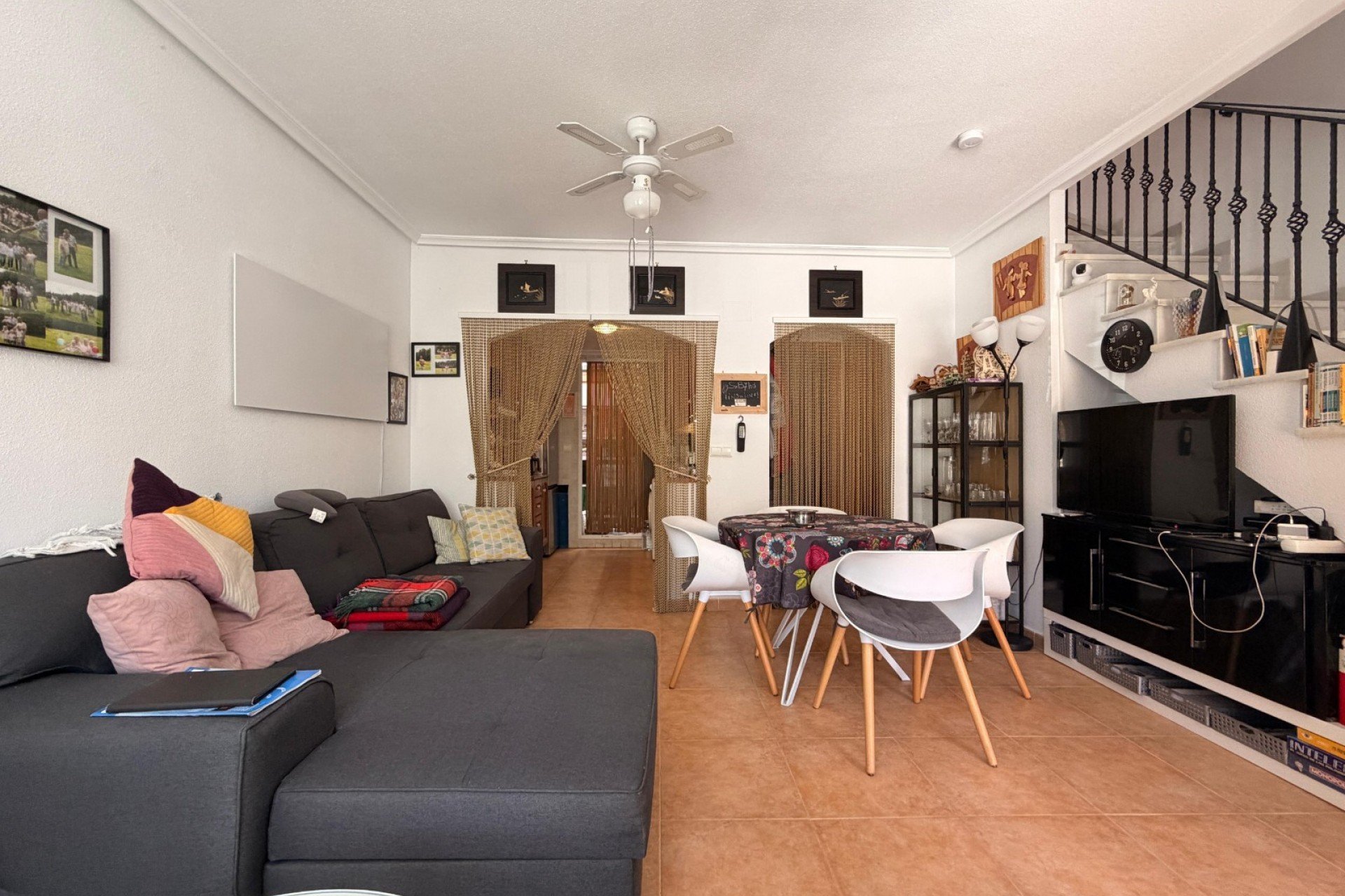 Återförsäljning - Radhus -
El Raso