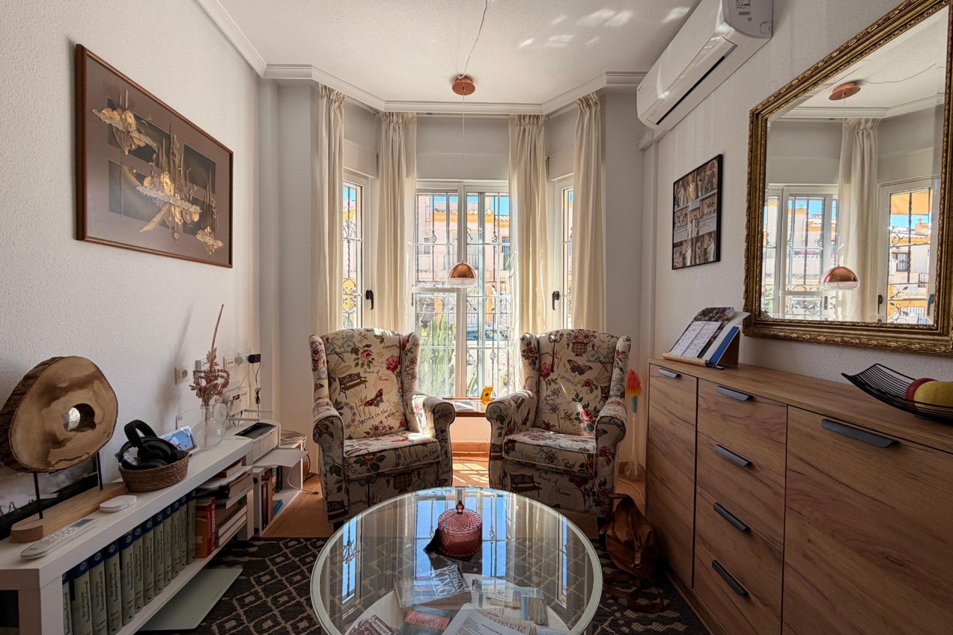 Återförsäljning - Radhus -
El Raso