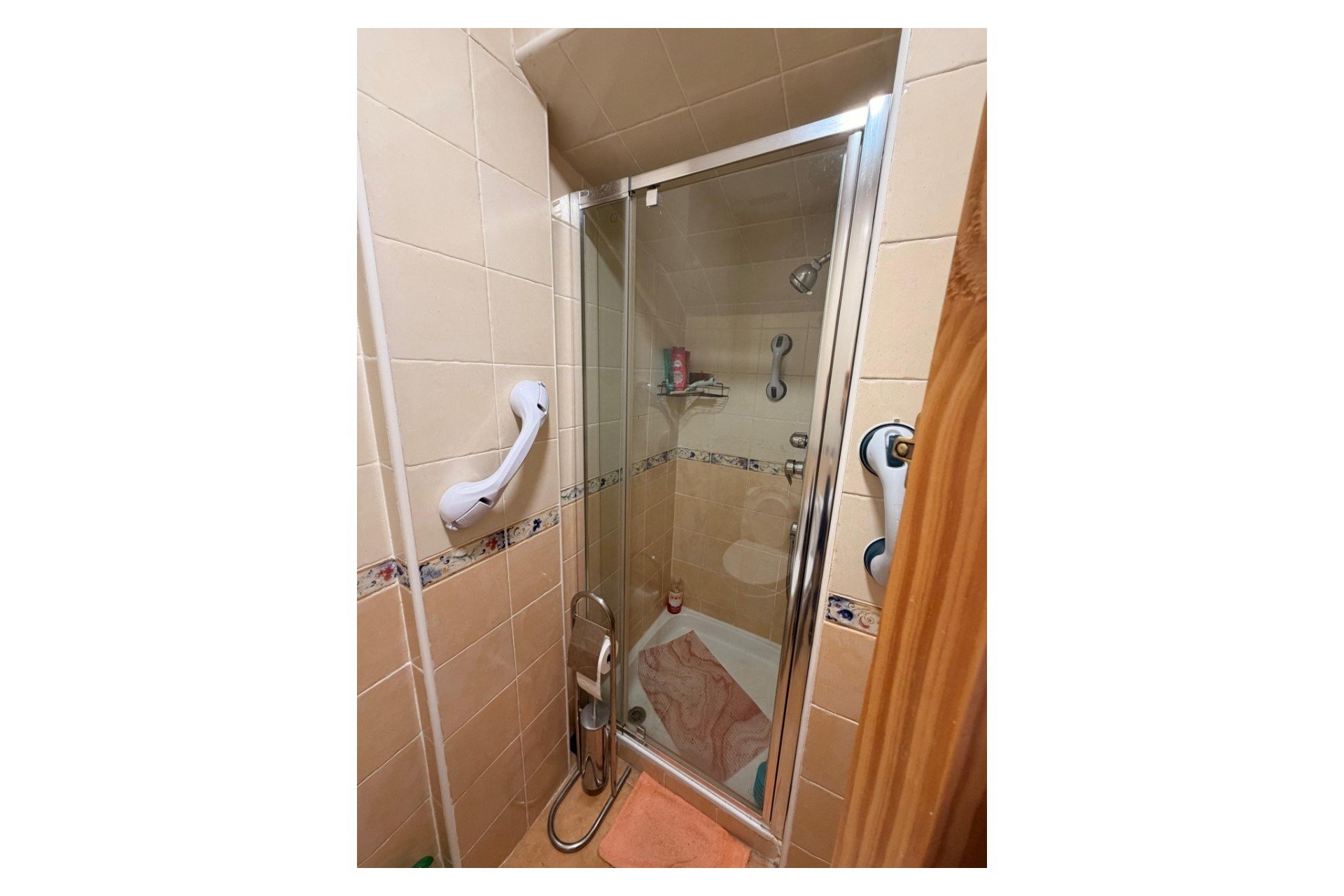 Återförsäljning - Radhus -
El Raso