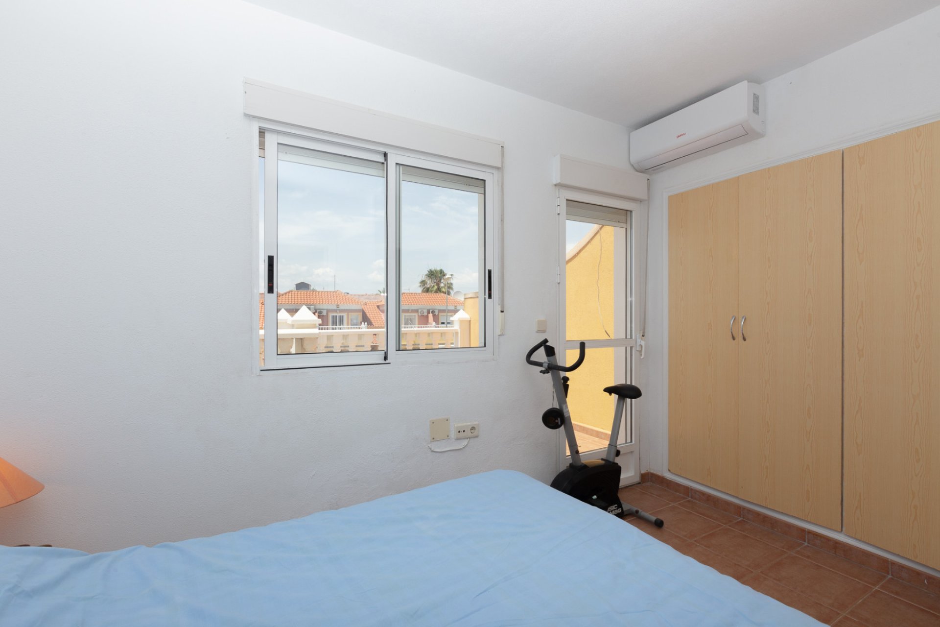 Återförsäljning - Radhus -
La Zenia