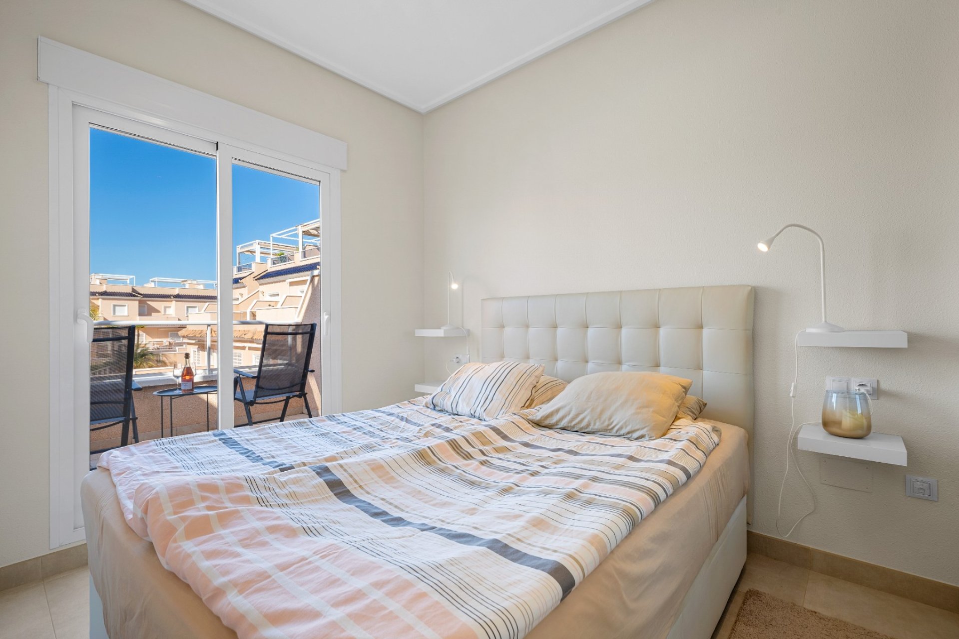 Återförsäljning - Radhus -
Lomas de Cabo Roig