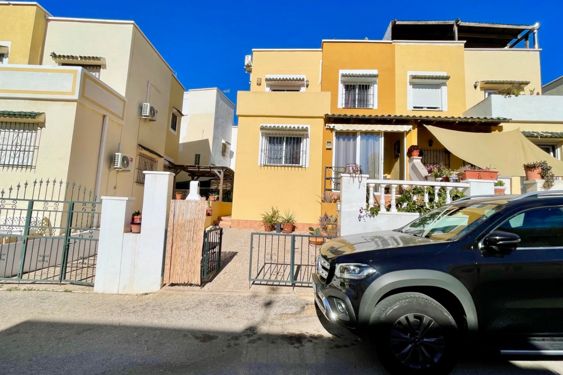 Återförsäljning - Radhus -
Los Altos