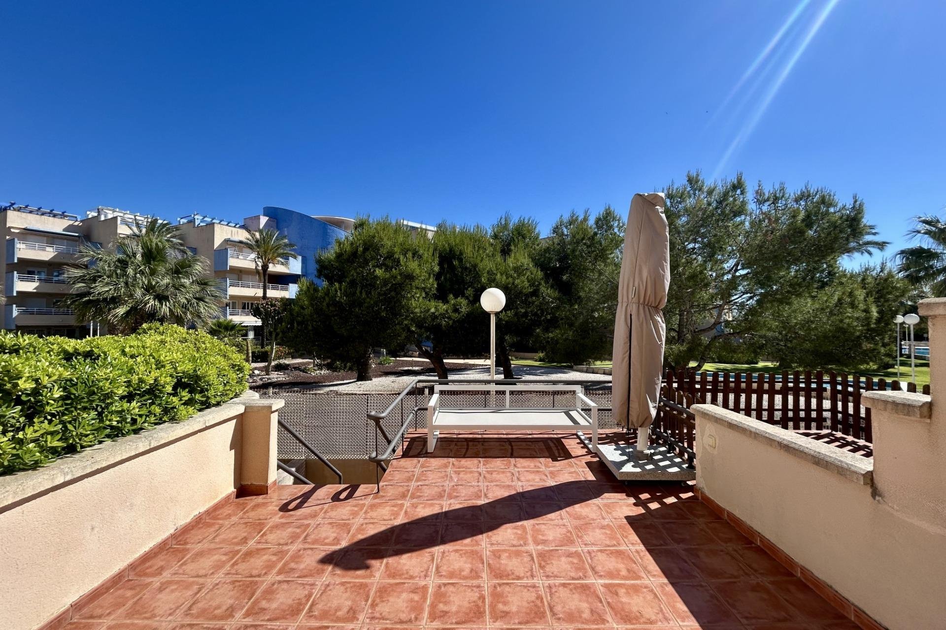 Återförsäljning - Radhus -
Orihuela Costa - Aguamarina