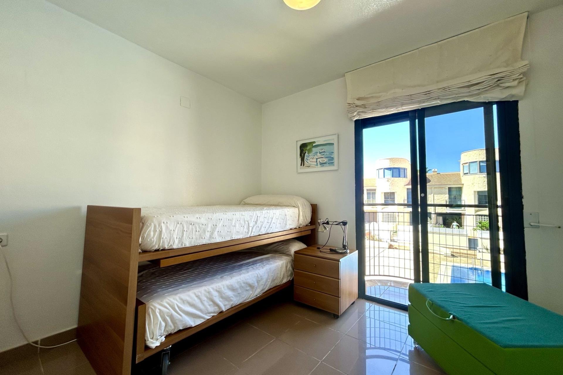 Återförsäljning - Radhus -
Orihuela Costa - Aguamarina