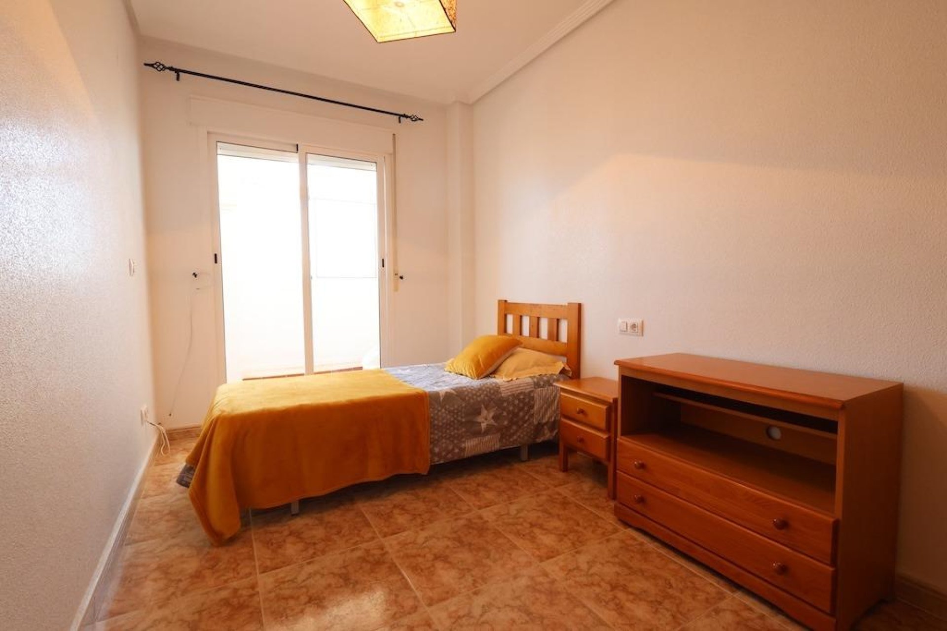 Återförsäljning - Radhus -
Orihuela Costa - La Ciñuelica