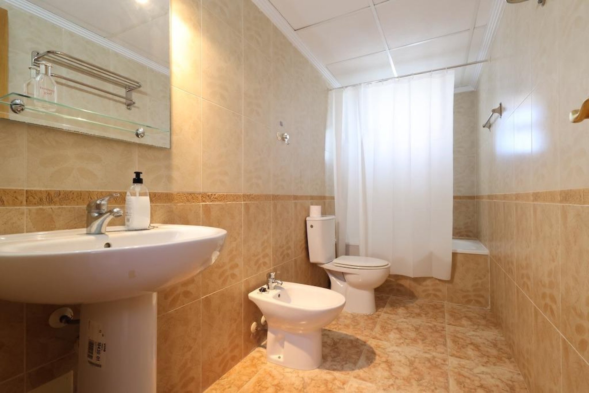 Återförsäljning - Radhus -
Orihuela Costa - La Ciñuelica