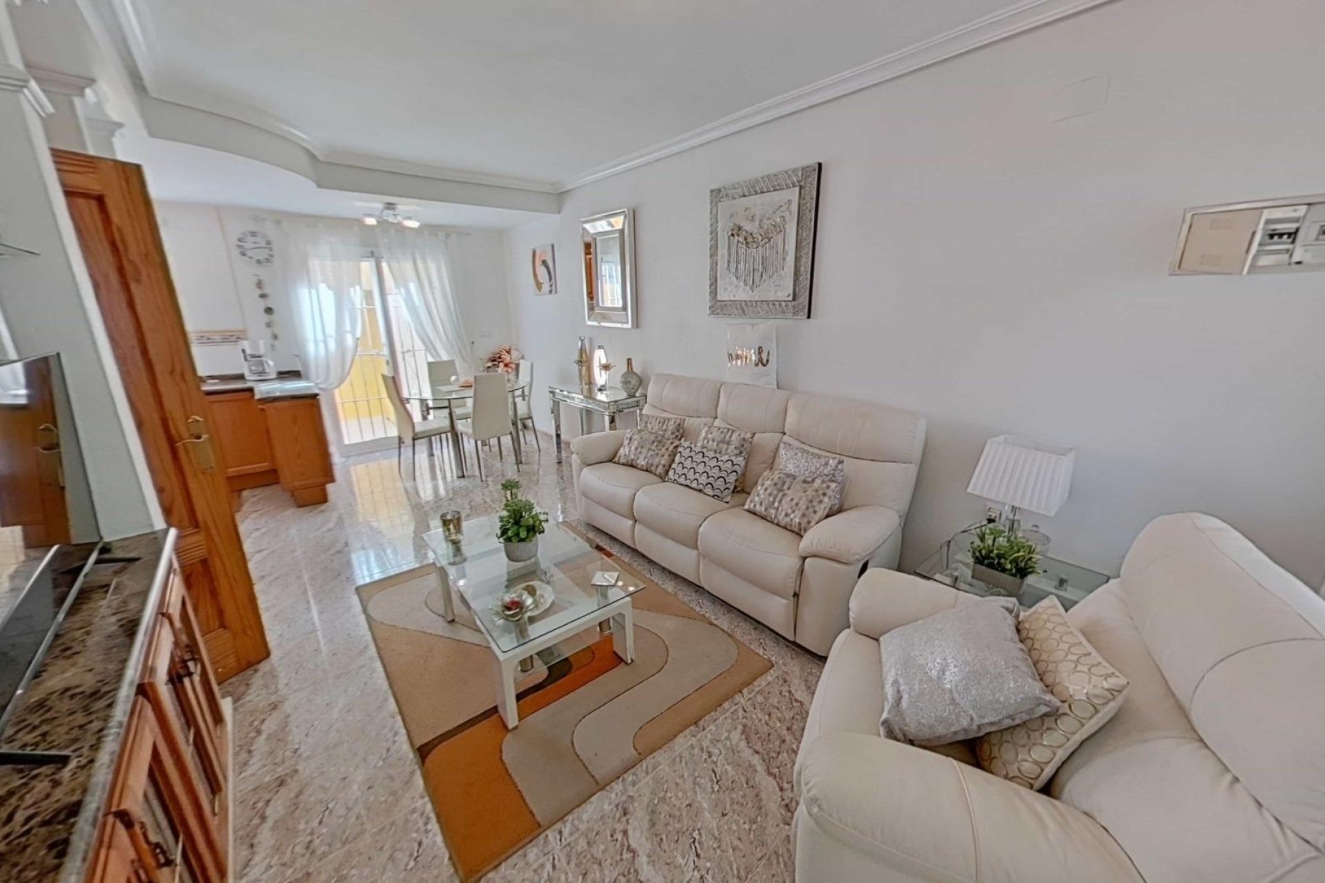 Återförsäljning - Radhus -
Orihuela Costa - La Regia