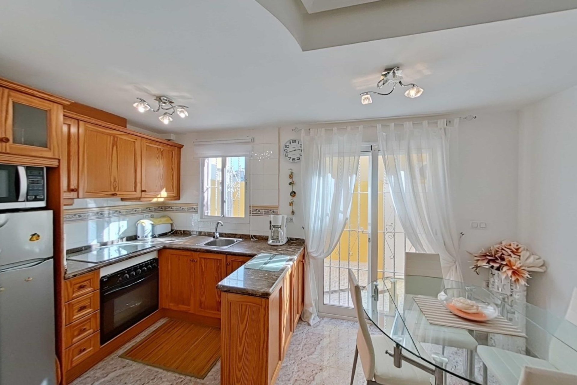 Återförsäljning - Radhus -
Orihuela Costa - La Regia