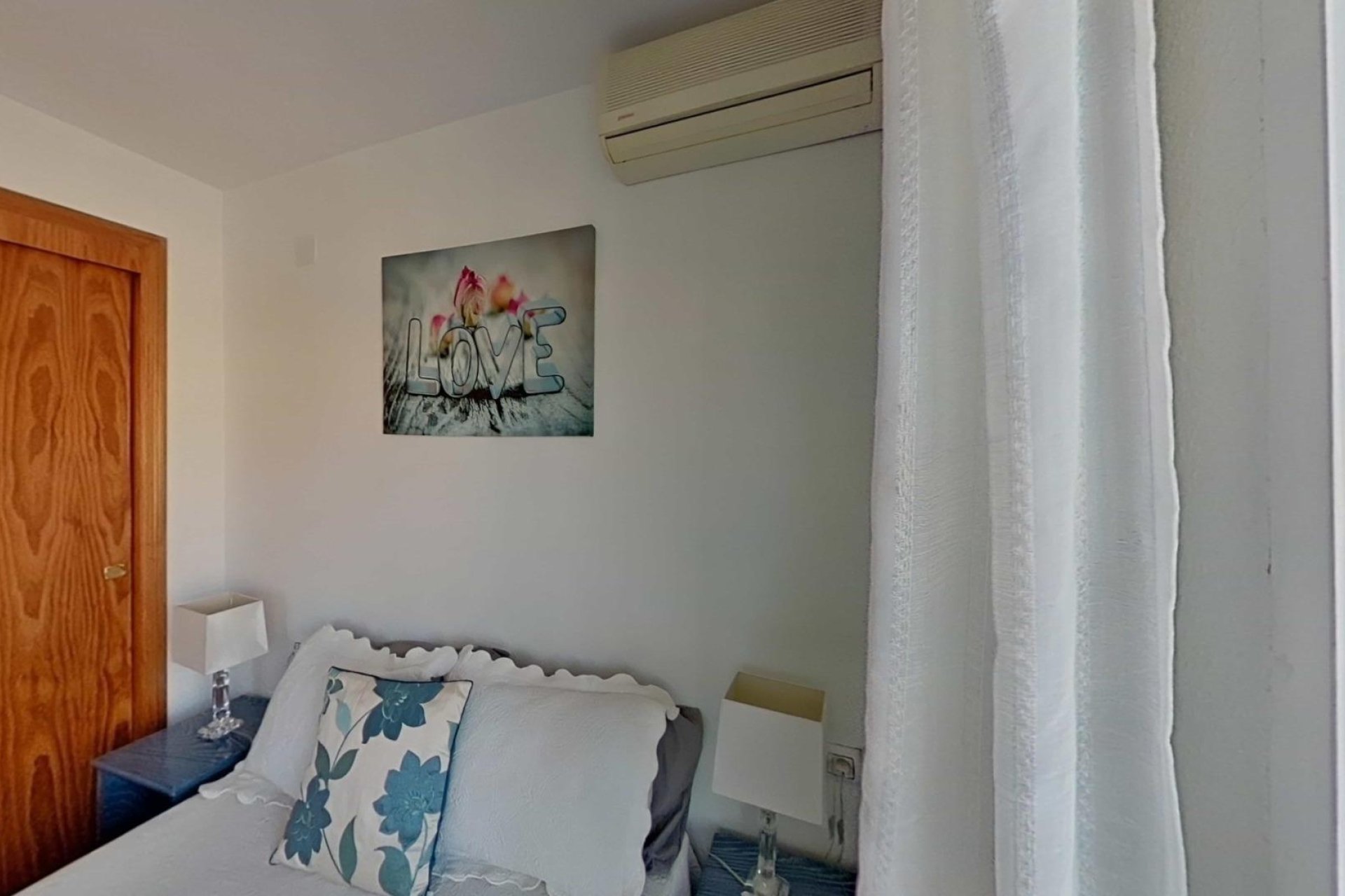 Återförsäljning - Radhus -
Orihuela Costa - La Regia