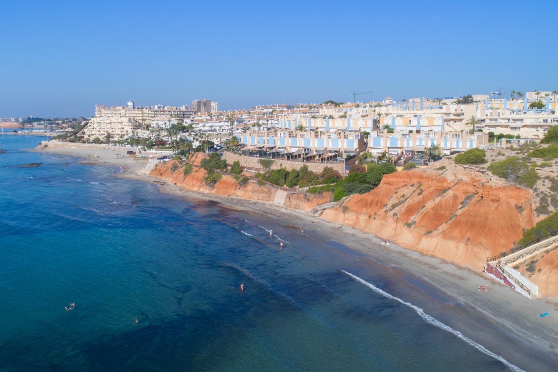 Återförsäljning - Radhus -
Orihuela Costa - La Regia