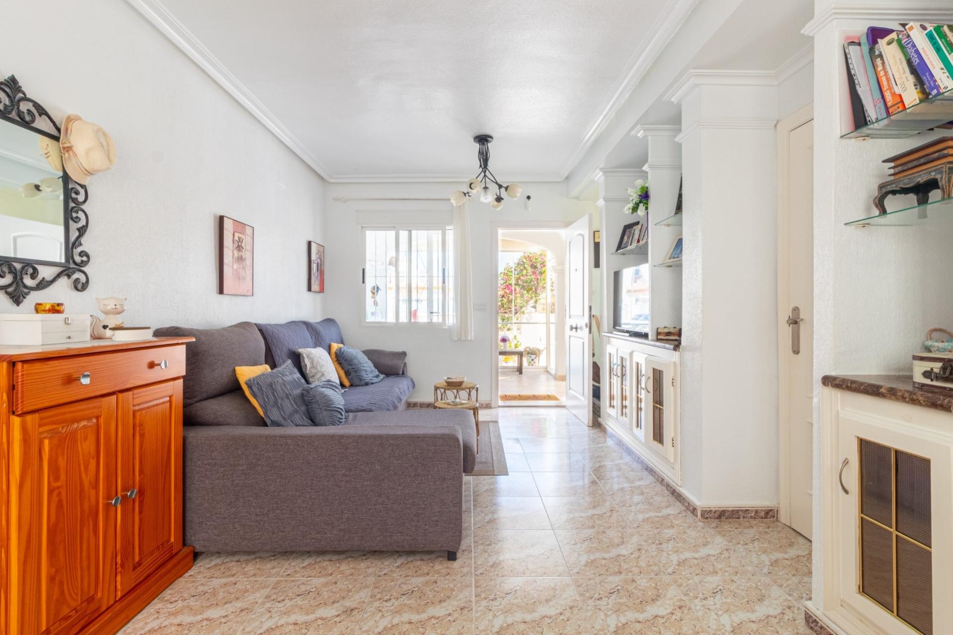 Återförsäljning - Radhus -
Orihuela Costa - La Regia