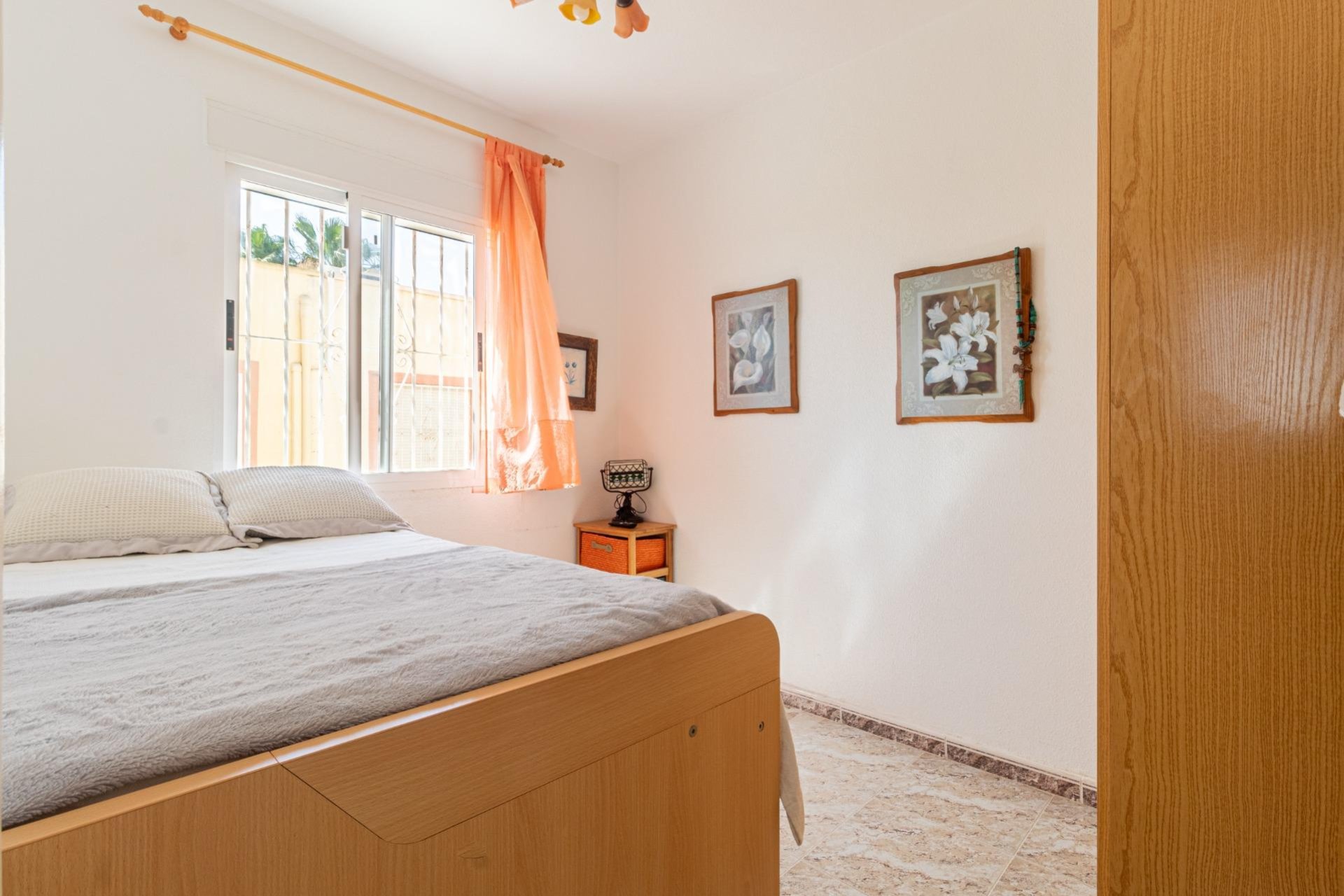 Återförsäljning - Radhus -
Orihuela Costa - La Regia