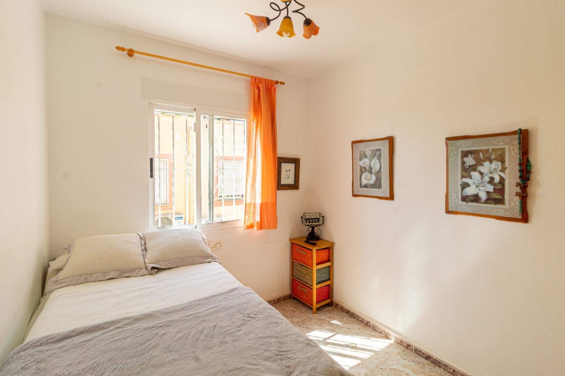 Återförsäljning - Radhus -
Orihuela Costa - La Regia