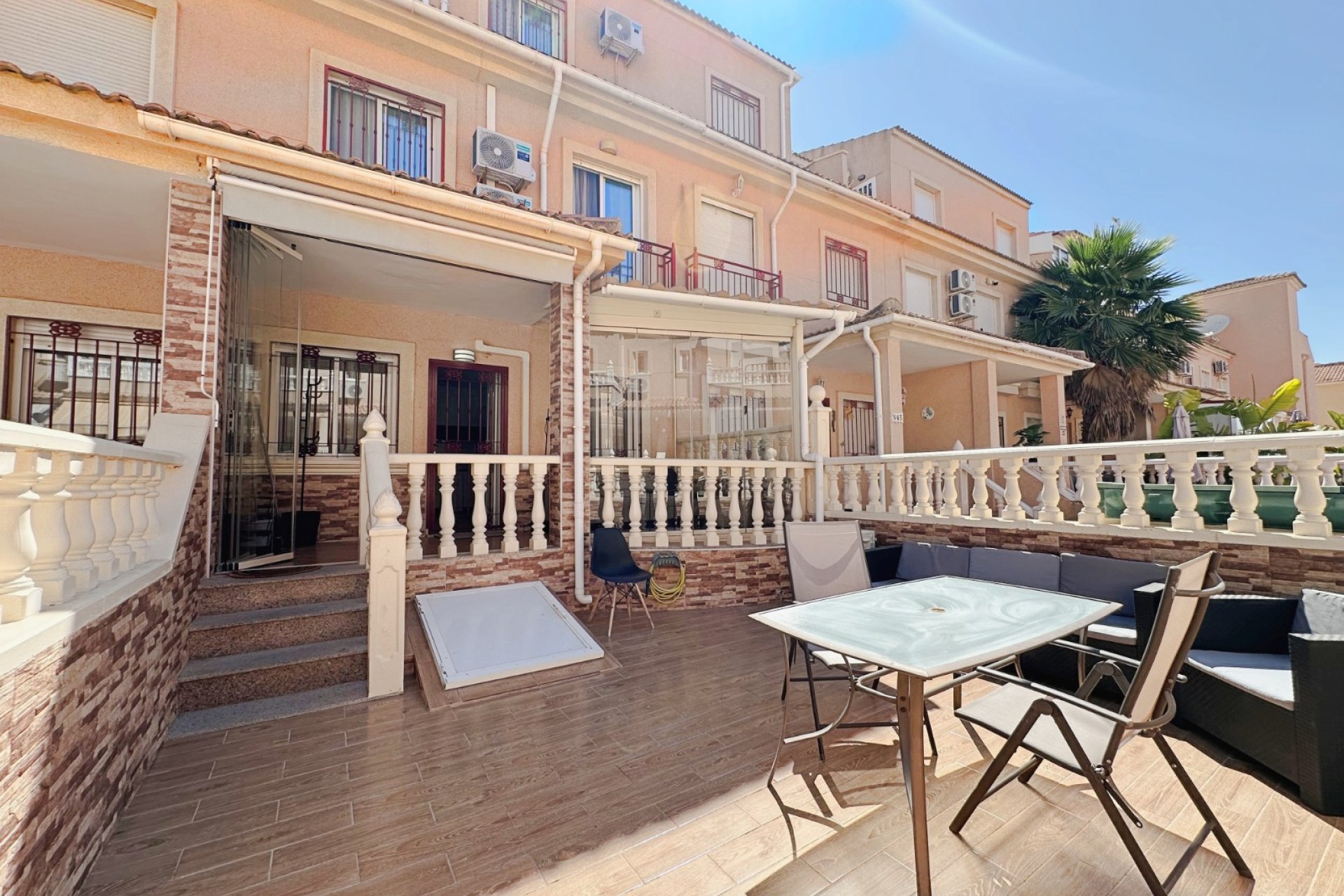 Återförsäljning - Radhus -
Orihuela Costa - La Zenia