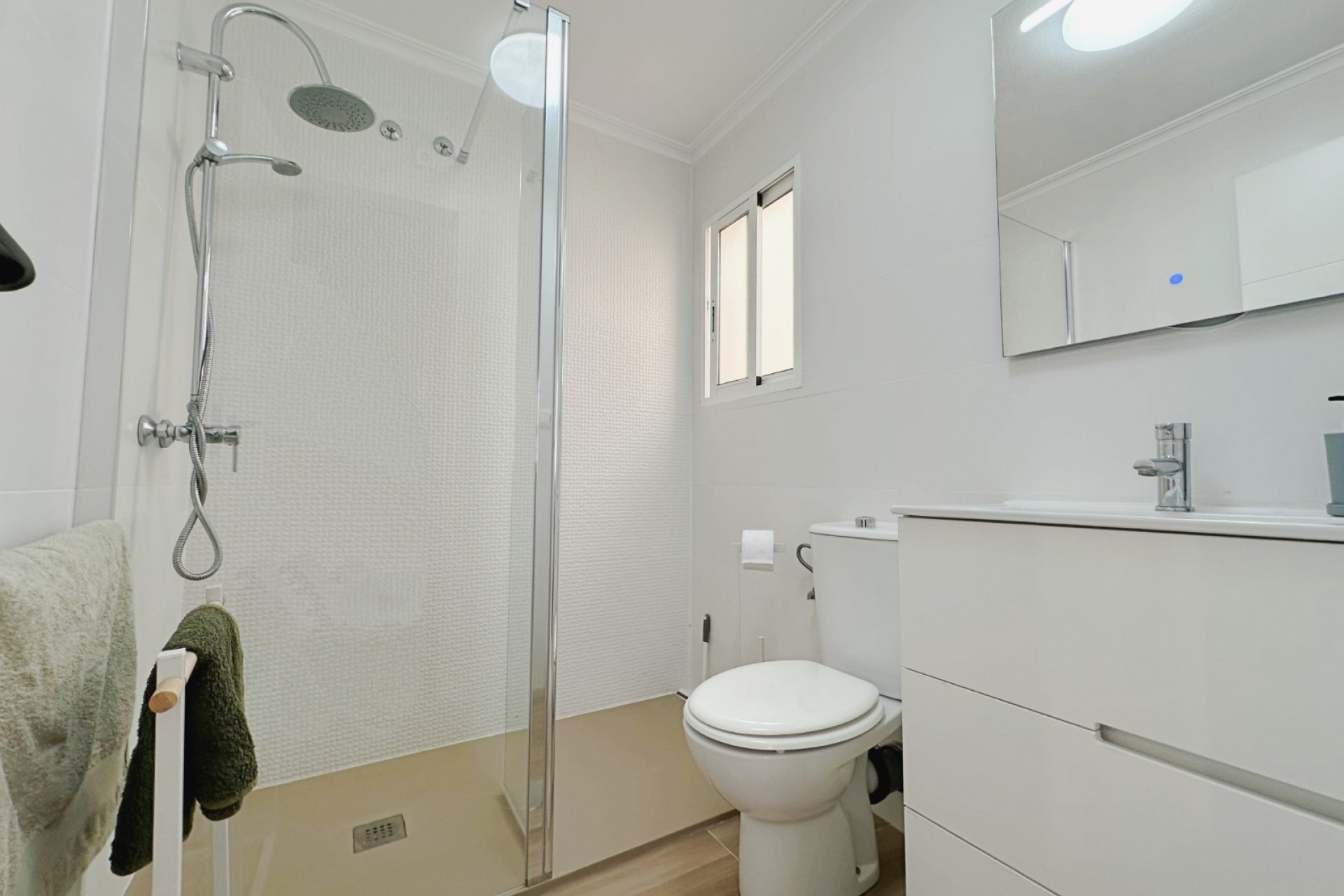 Återförsäljning - Radhus -
Orihuela Costa - La Zenia