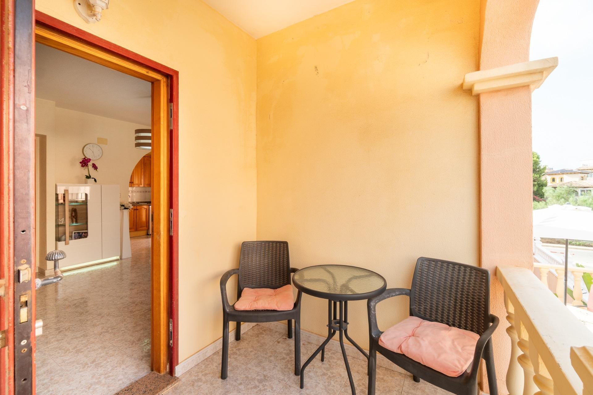 Återförsäljning - Radhus -
Orihuela Costa - Playa Flamenca