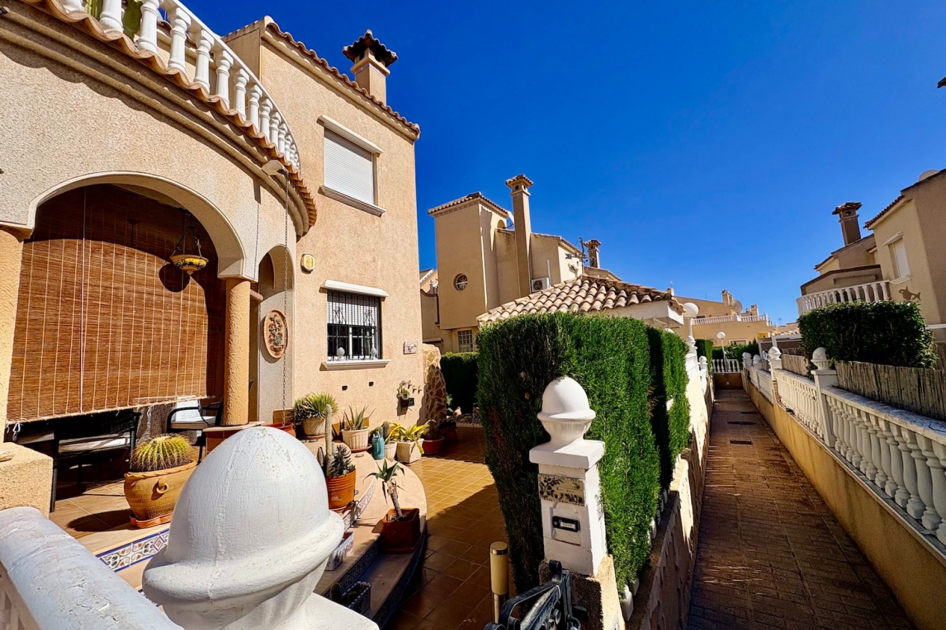 Återförsäljning - Radhus -
Orihuela Costa - Playa Flamenca