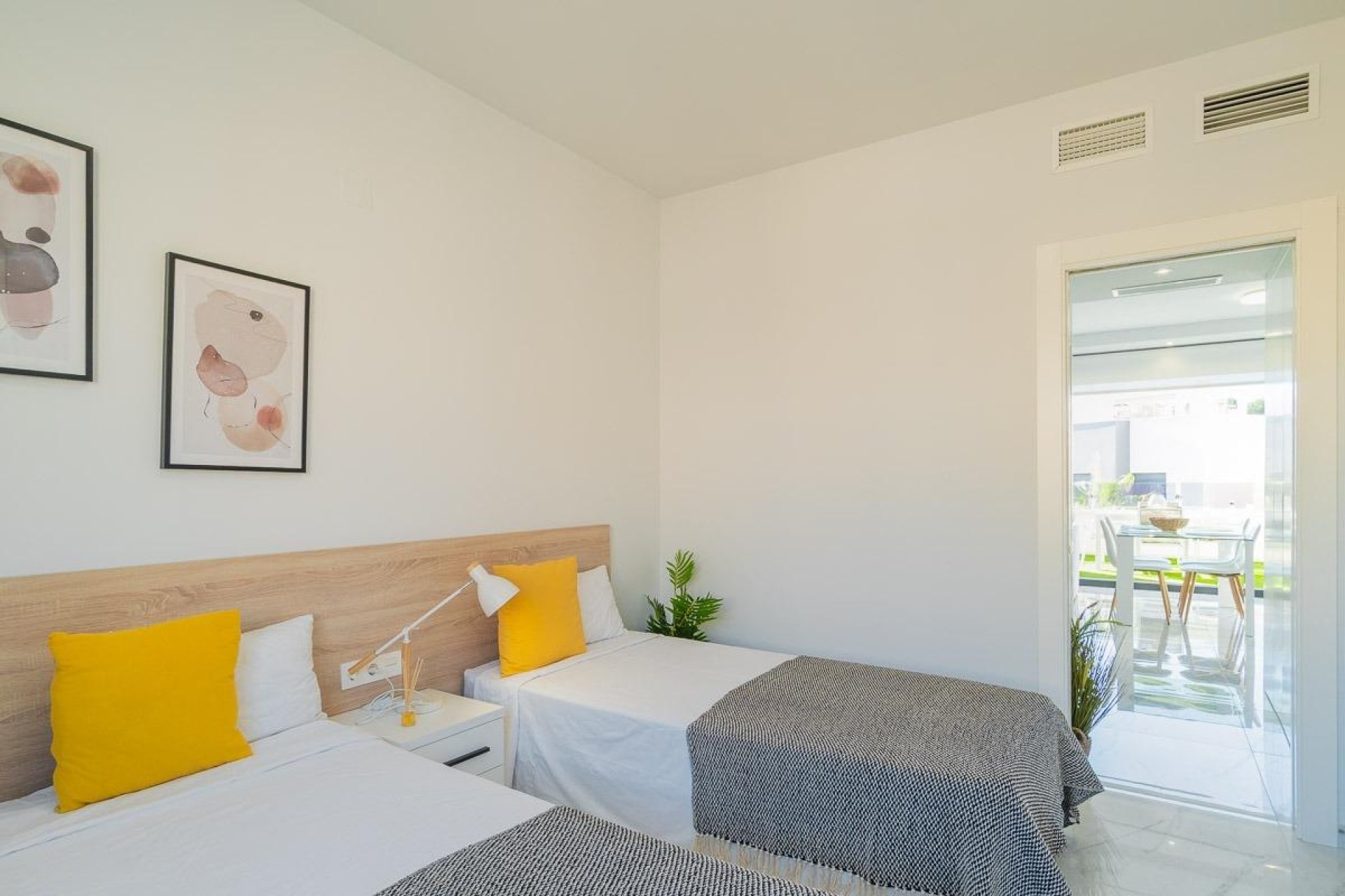 Återförsäljning - Radhus -
Orihuela Costa - Villamartin