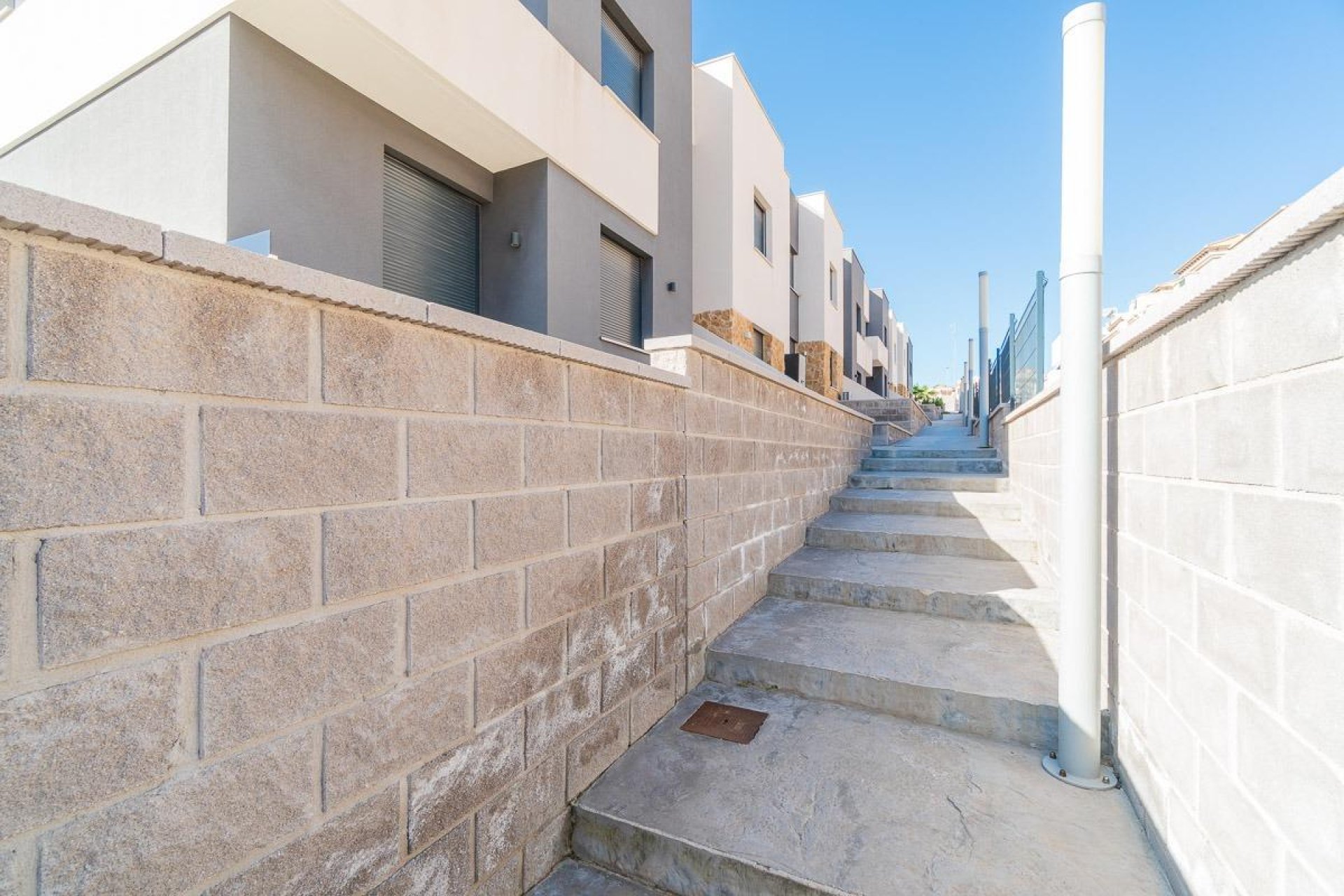 Återförsäljning - Radhus -
Orihuela Costa - Villamartin
