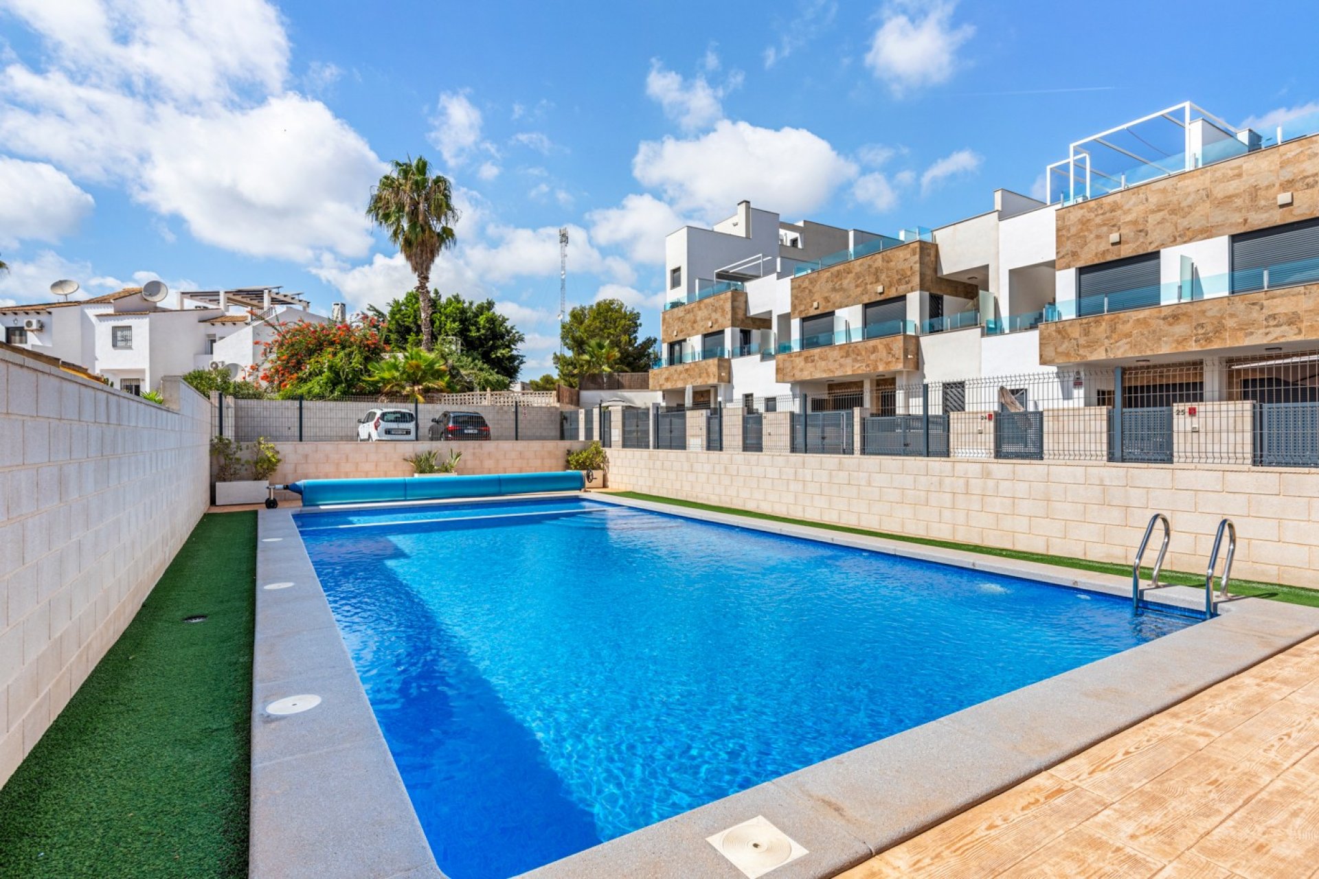 Återförsäljning - Radhus -
Orihuela Costa - Villamartín