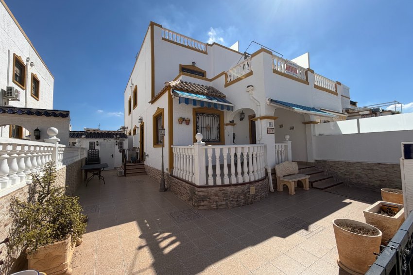 Återförsäljning - Radhus -
Orihuela - Entre Naranjos Vistabella