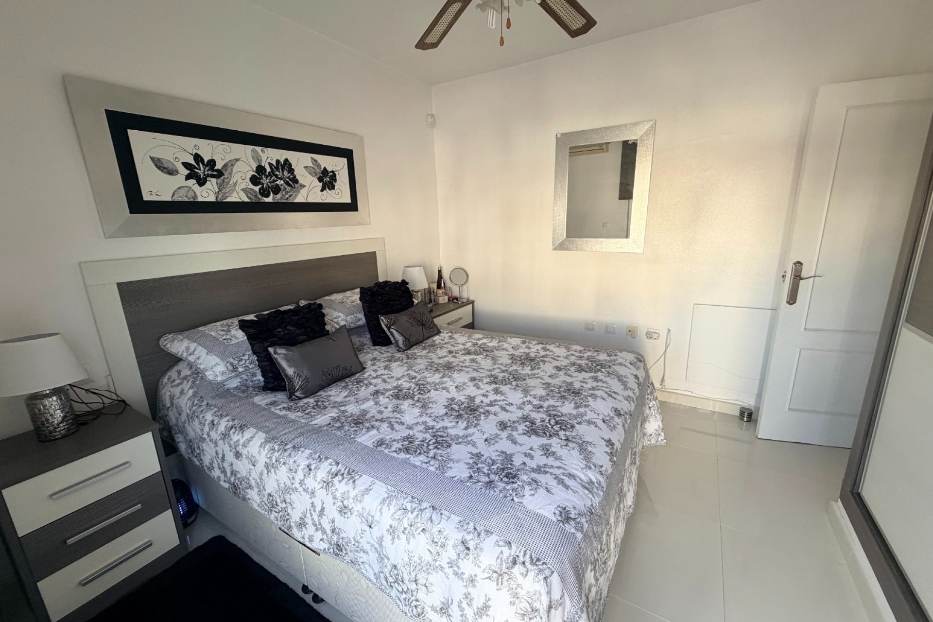 Återförsäljning - Radhus -
Orihuela - Entre Naranjos Vistabella