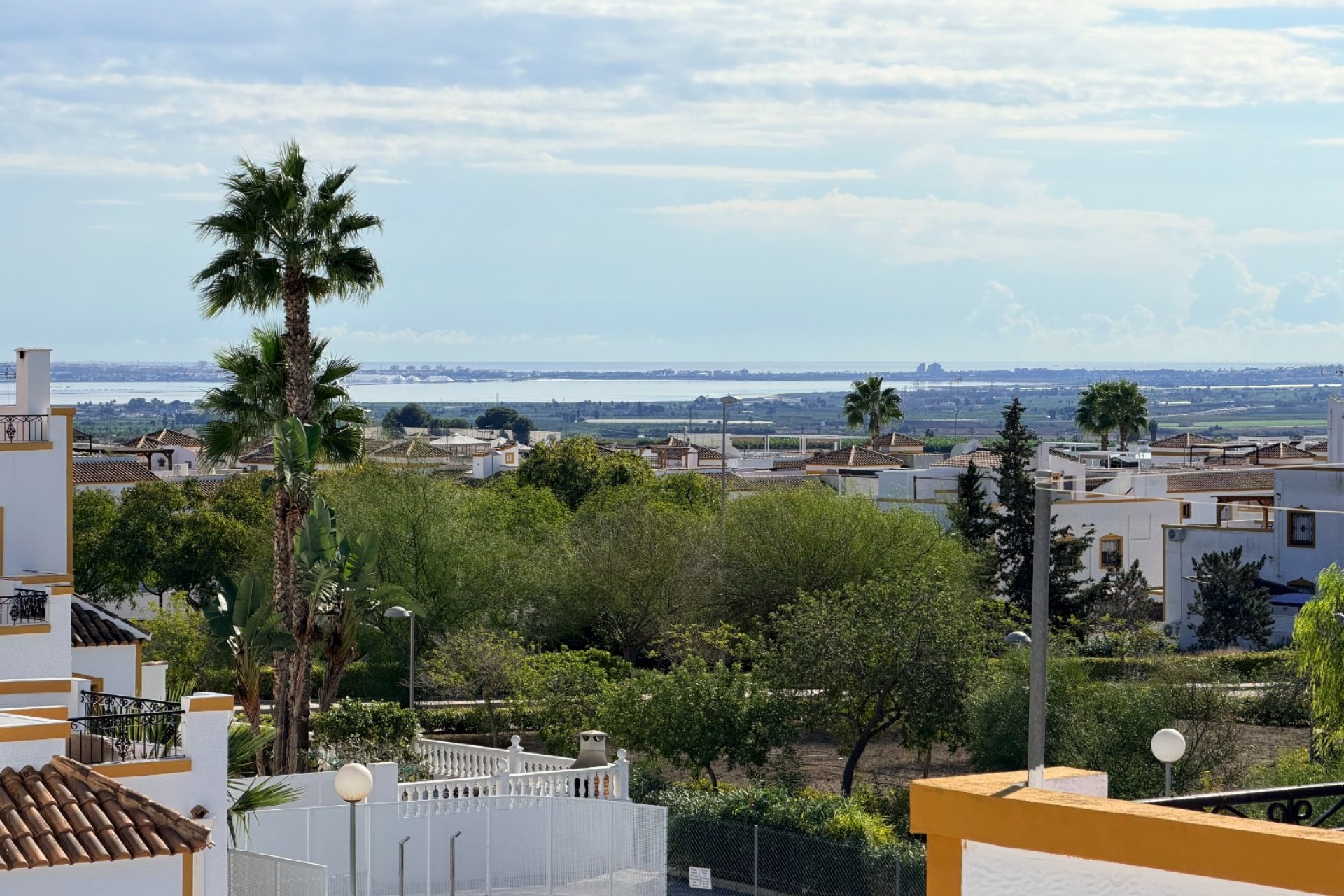 Återförsäljning - Radhus -
Orihuela - Entre Naranjos Vistabella