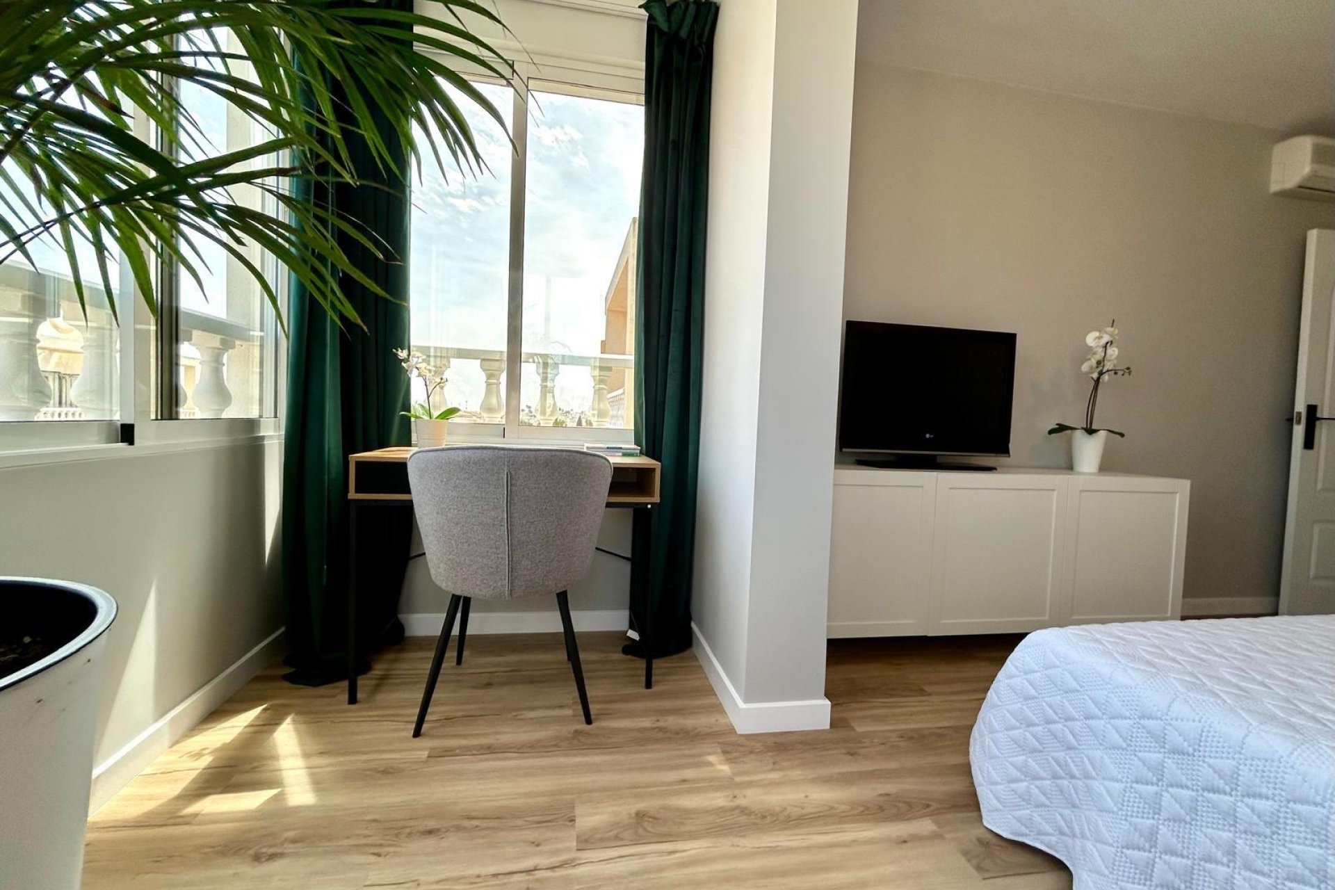 Återförsäljning - Radhus -
Orihuela - Urbanización Perla del Mar