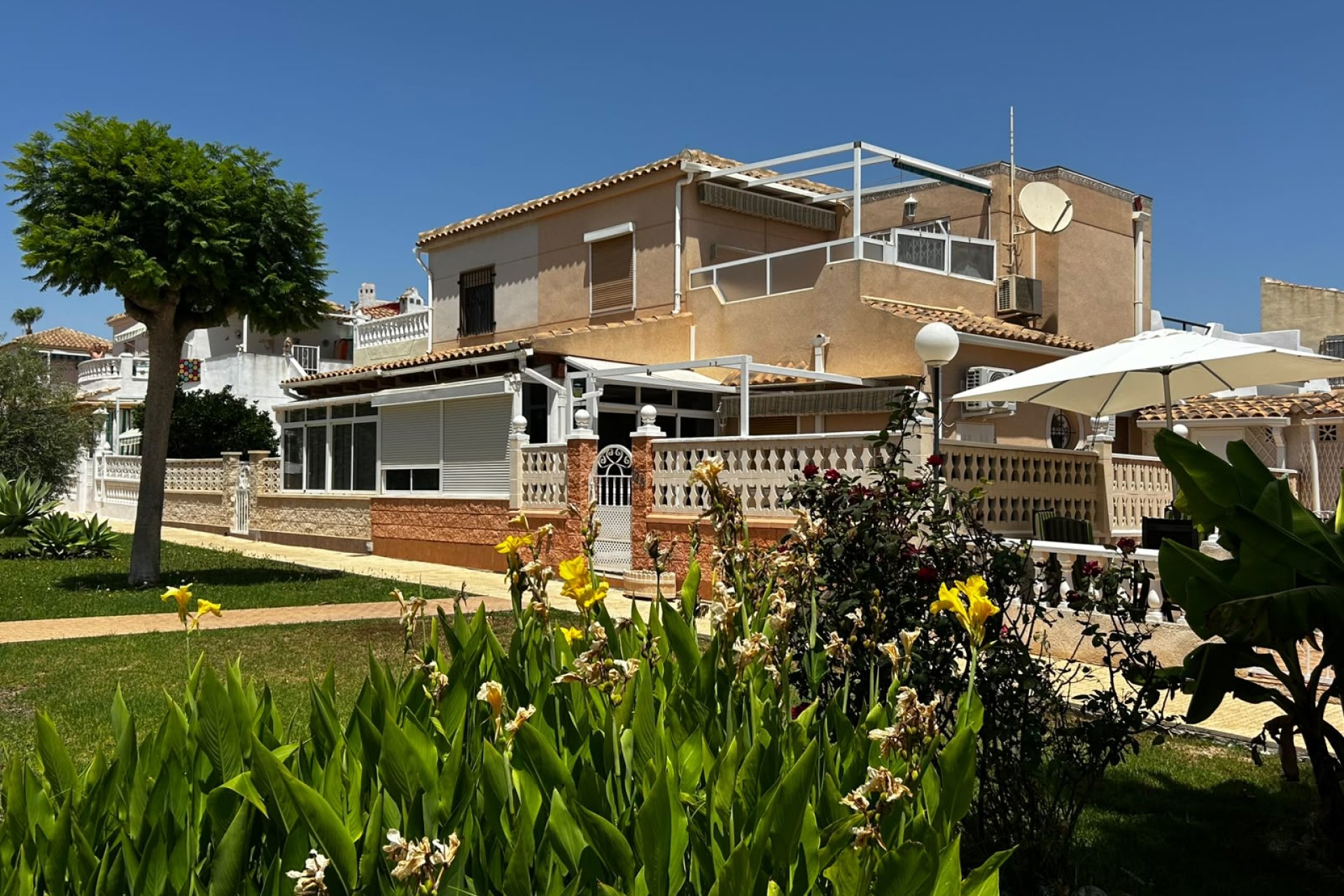 Återförsäljning - Radhus -
Playa Flamenca - Orihuela Costa