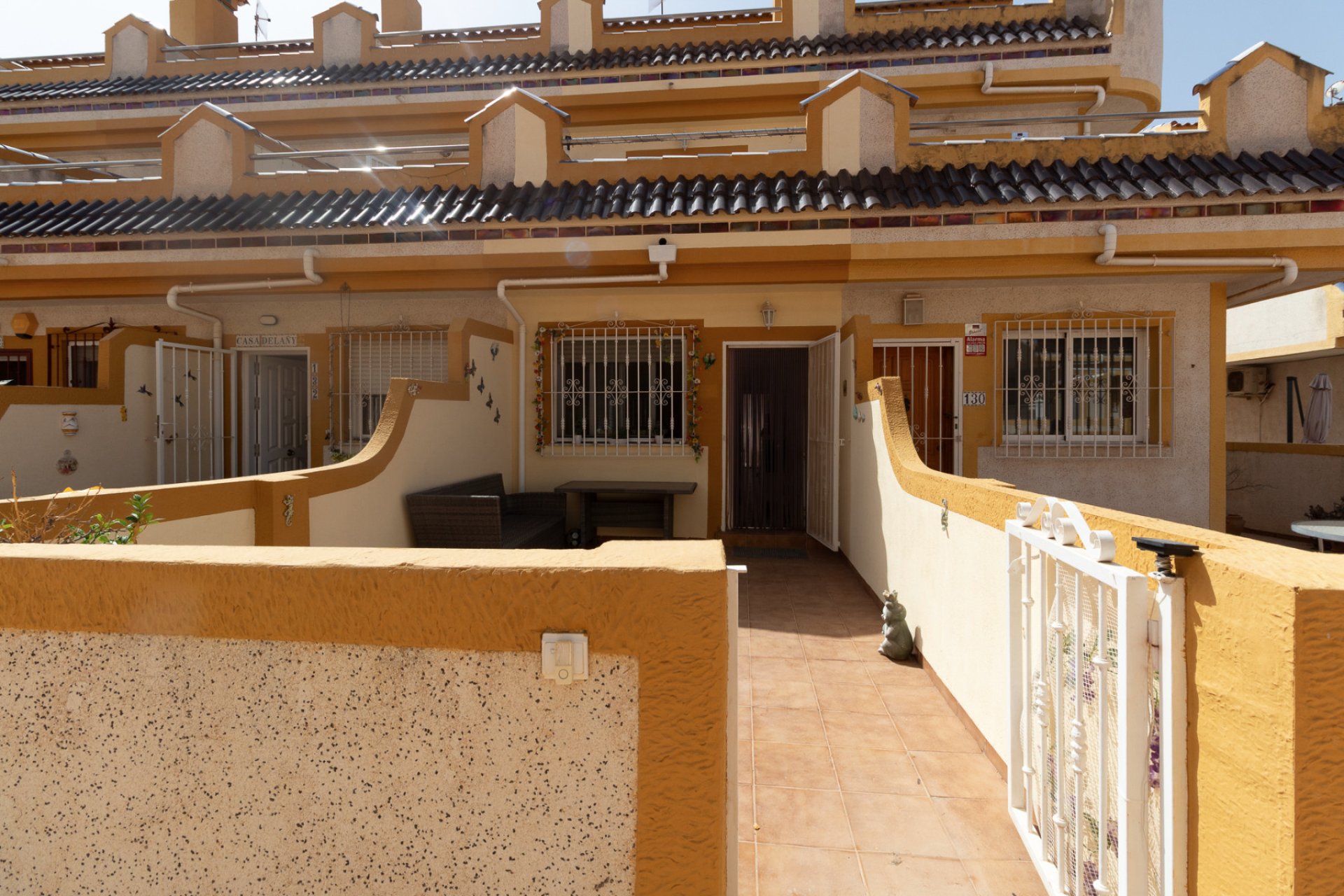 Återförsäljning - Radhus -
Playa Flamenca
