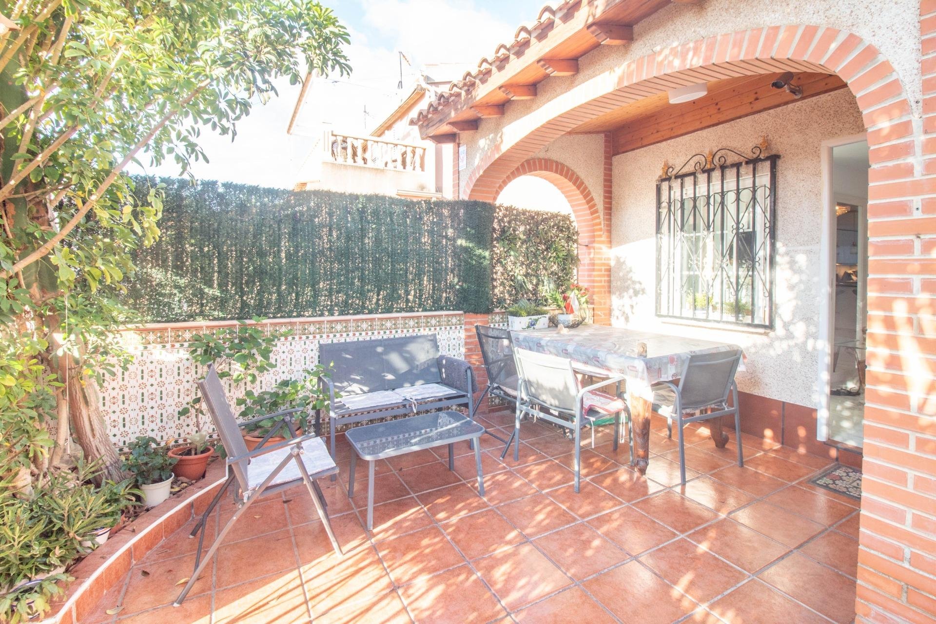 Återförsäljning - Radhus -
Torrevieja - Acequion