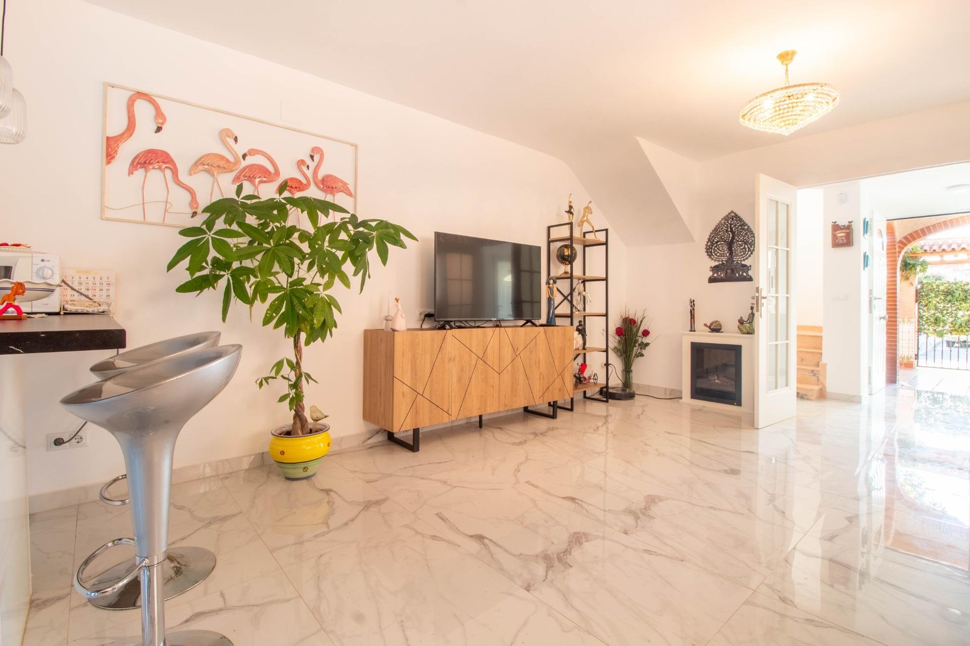 Återförsäljning - Radhus -
Torrevieja - Acequion