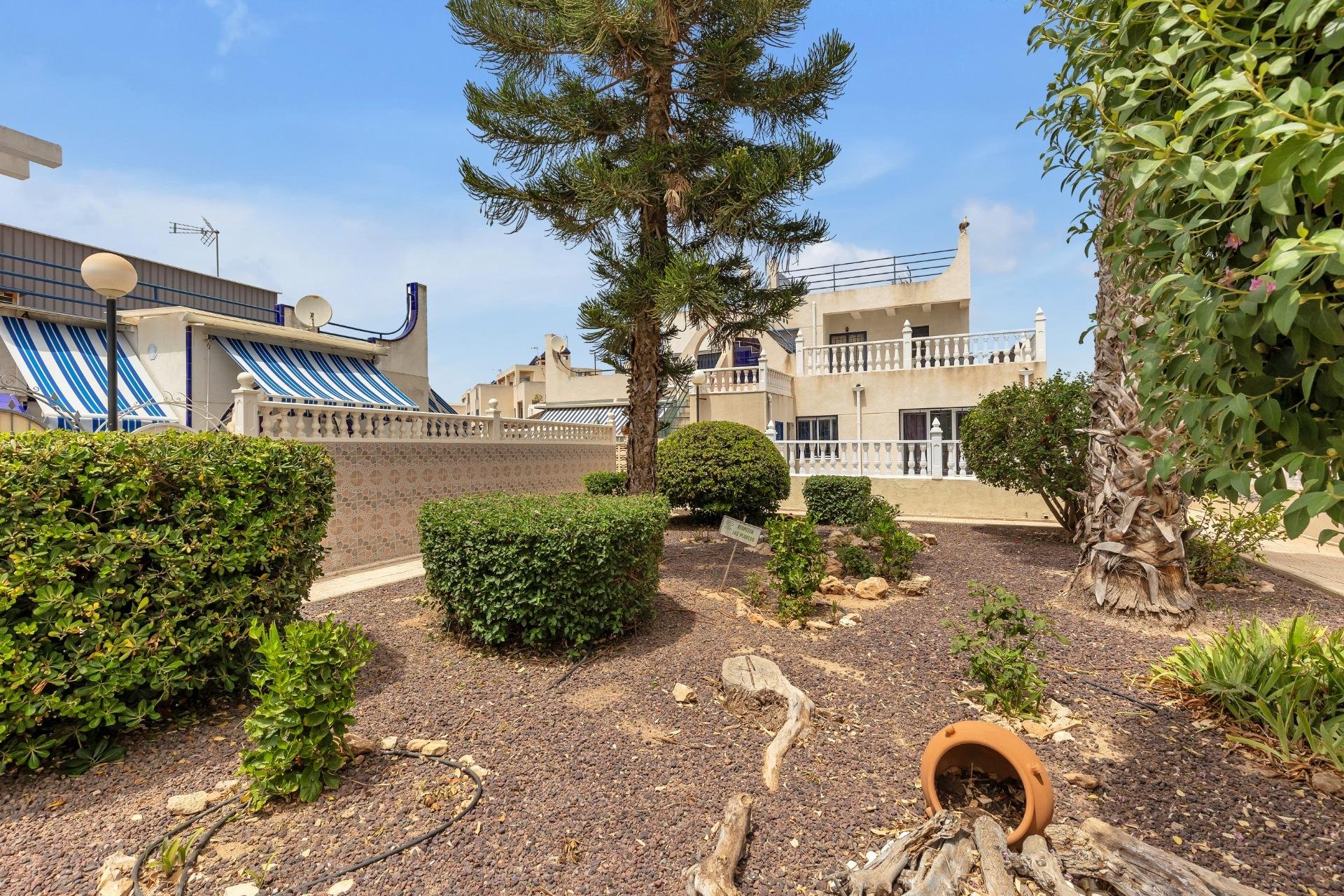 Återförsäljning - Radhus -
Torrevieja - Carrefour