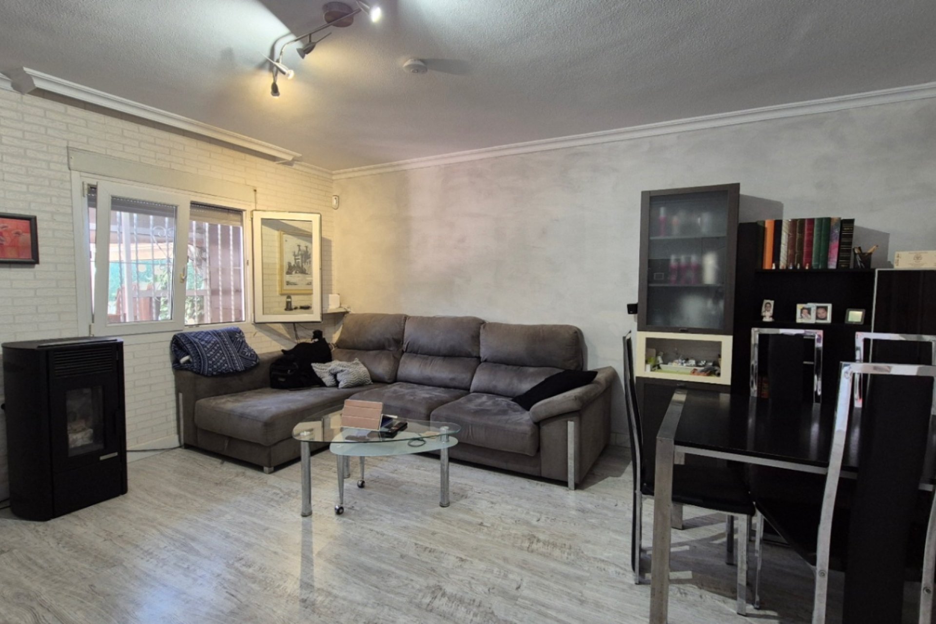 Återförsäljning - Radhus -
Torrevieja - Costa Blanca Sur