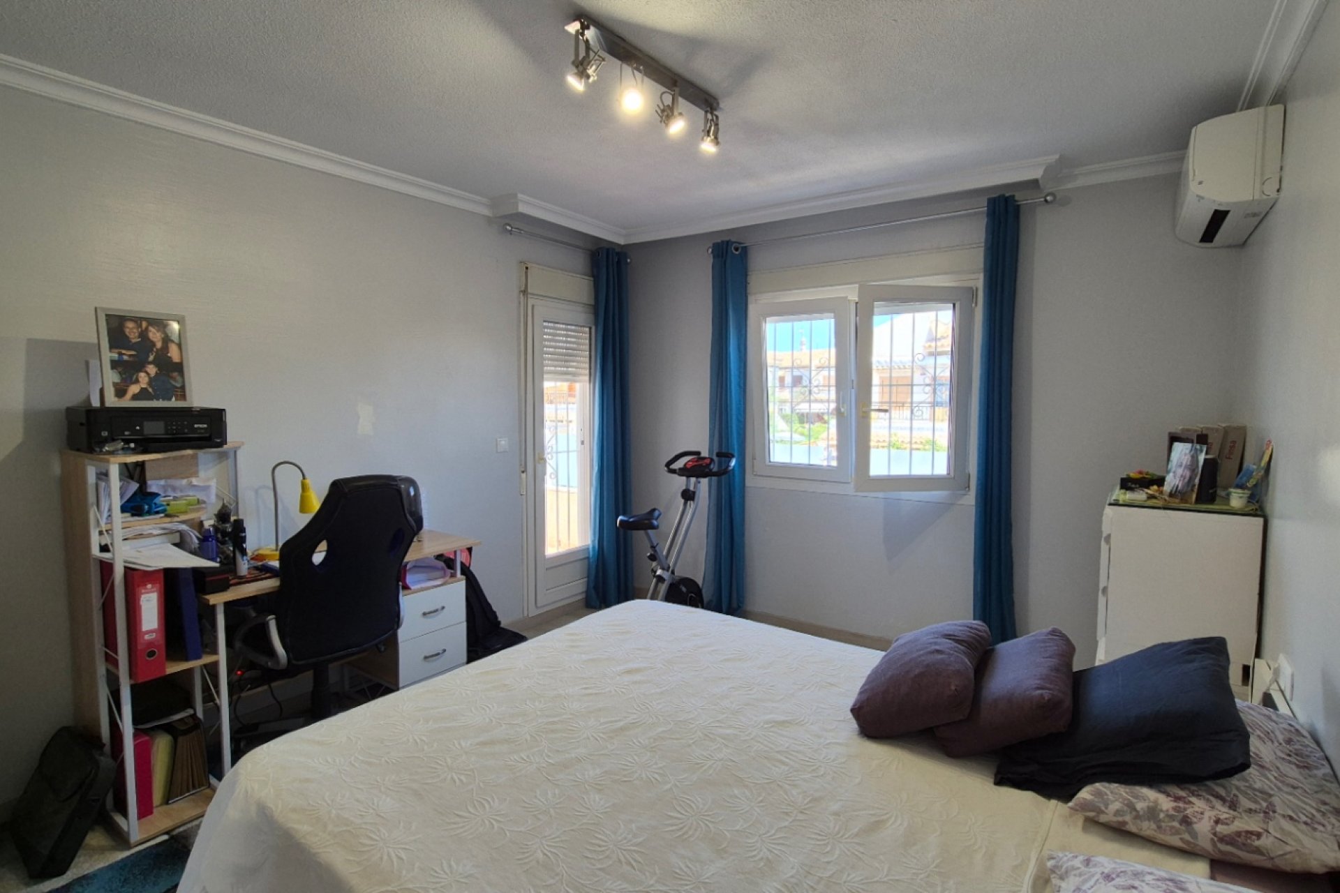 Återförsäljning - Radhus -
Torrevieja - Costa Blanca Sur