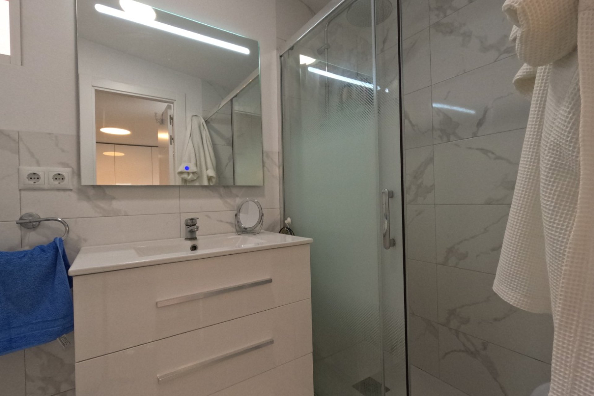 Återförsäljning - Radhus -
Torrevieja - El Acequión - Los Náufragos