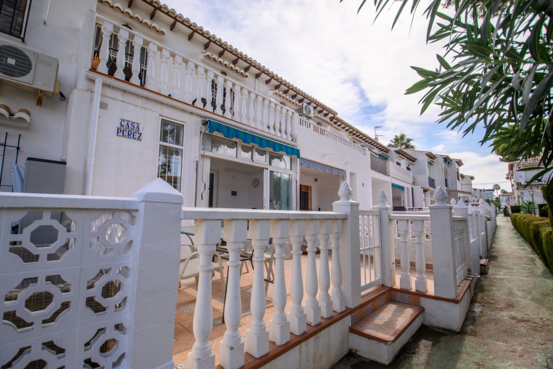 Återförsäljning - Radhus -
Torrevieja - Lago jardin