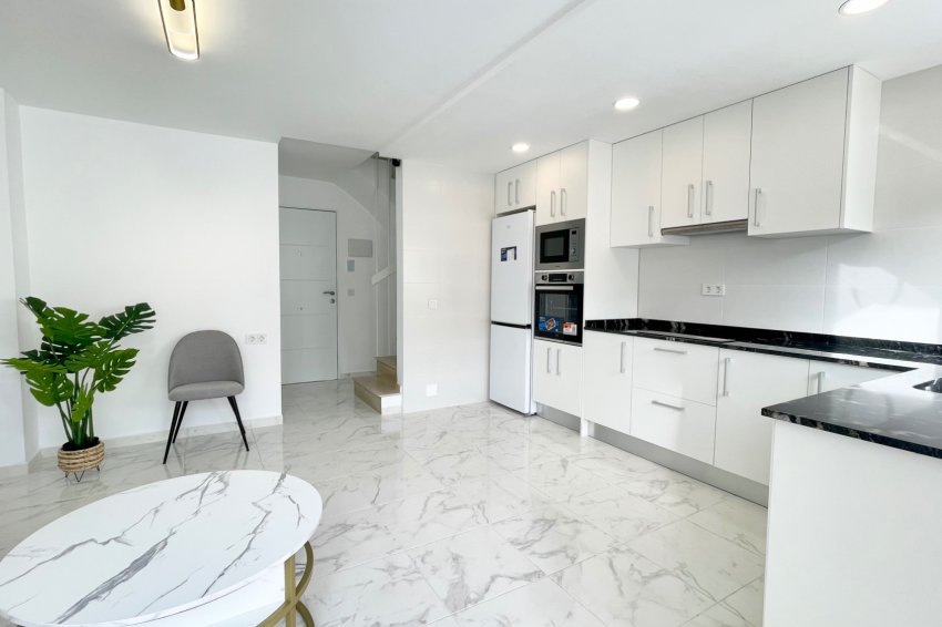 Återförsäljning - Radhus -
Torrevieja - Los balcones