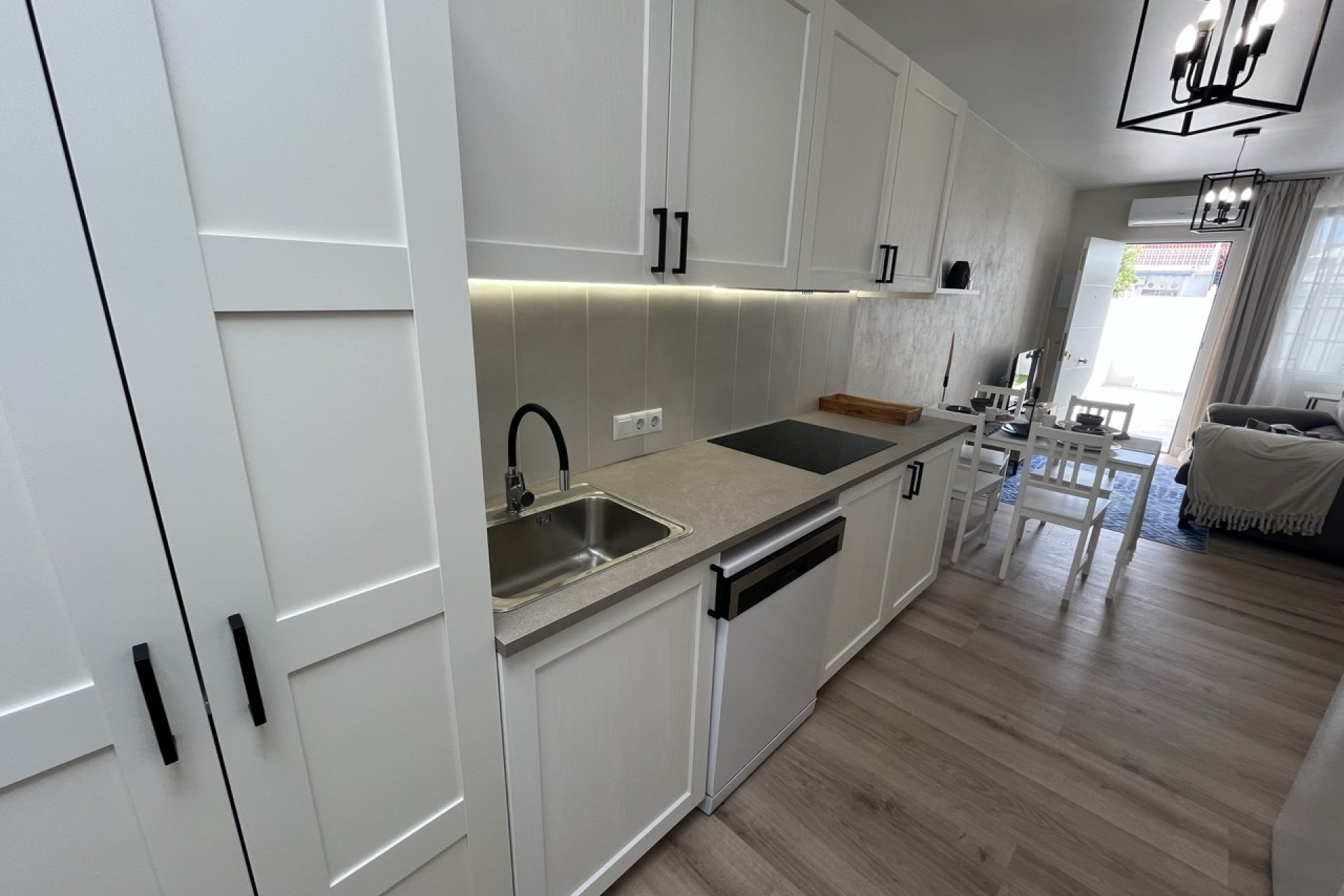 Återförsäljning - Radhus -
Torrevieja - Torreta - Florida