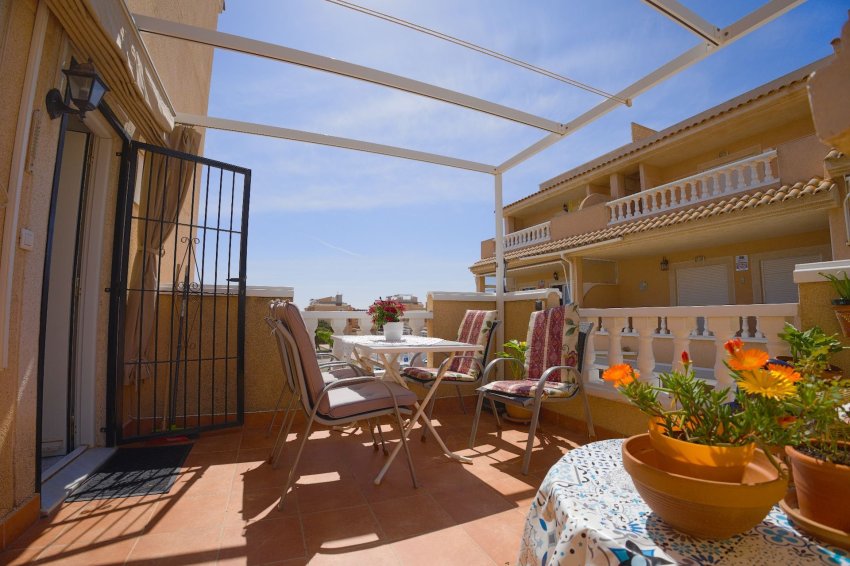 Återförsäljning - Radhus -
Torrevieja