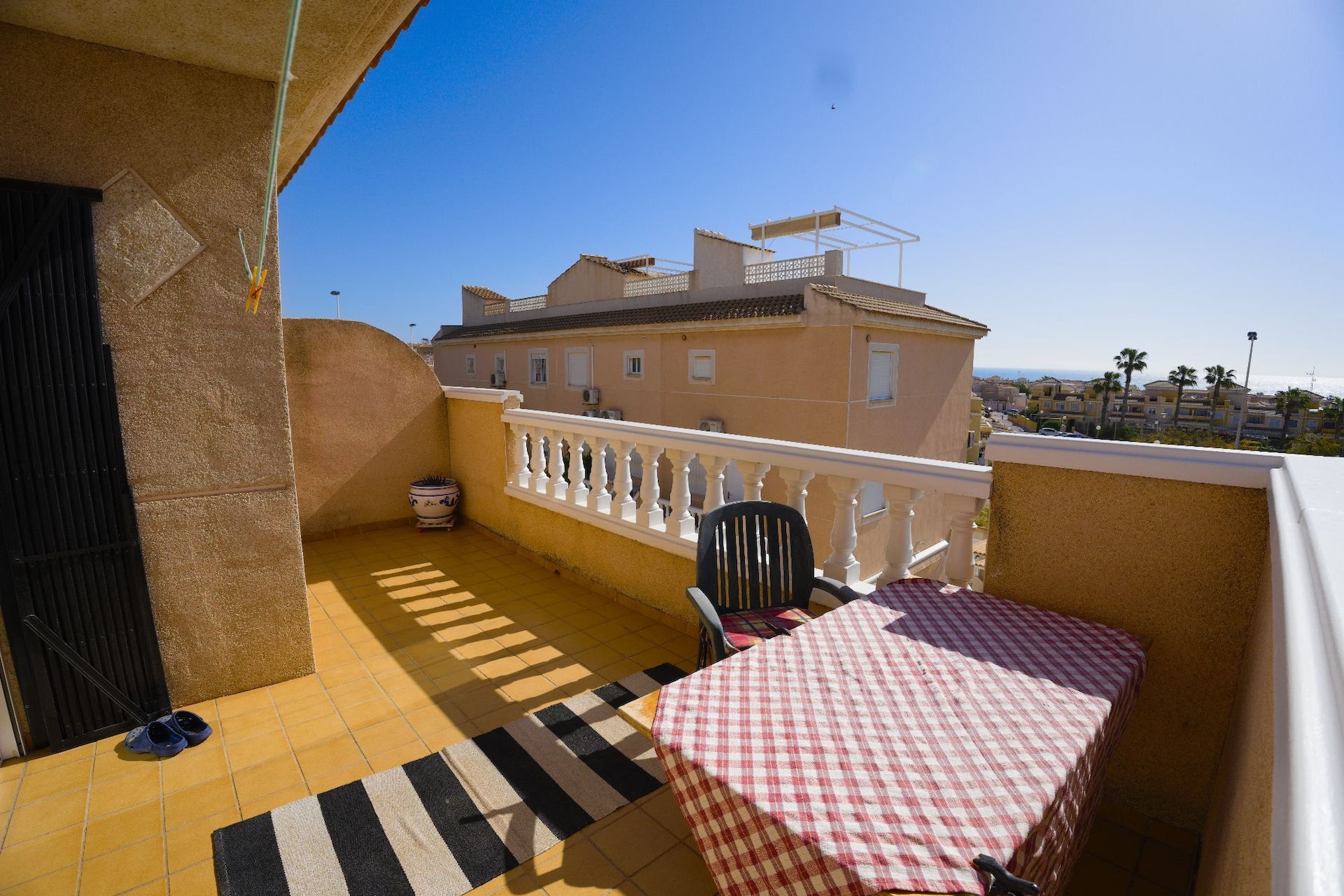 Återförsäljning - Radhus -
Torrevieja