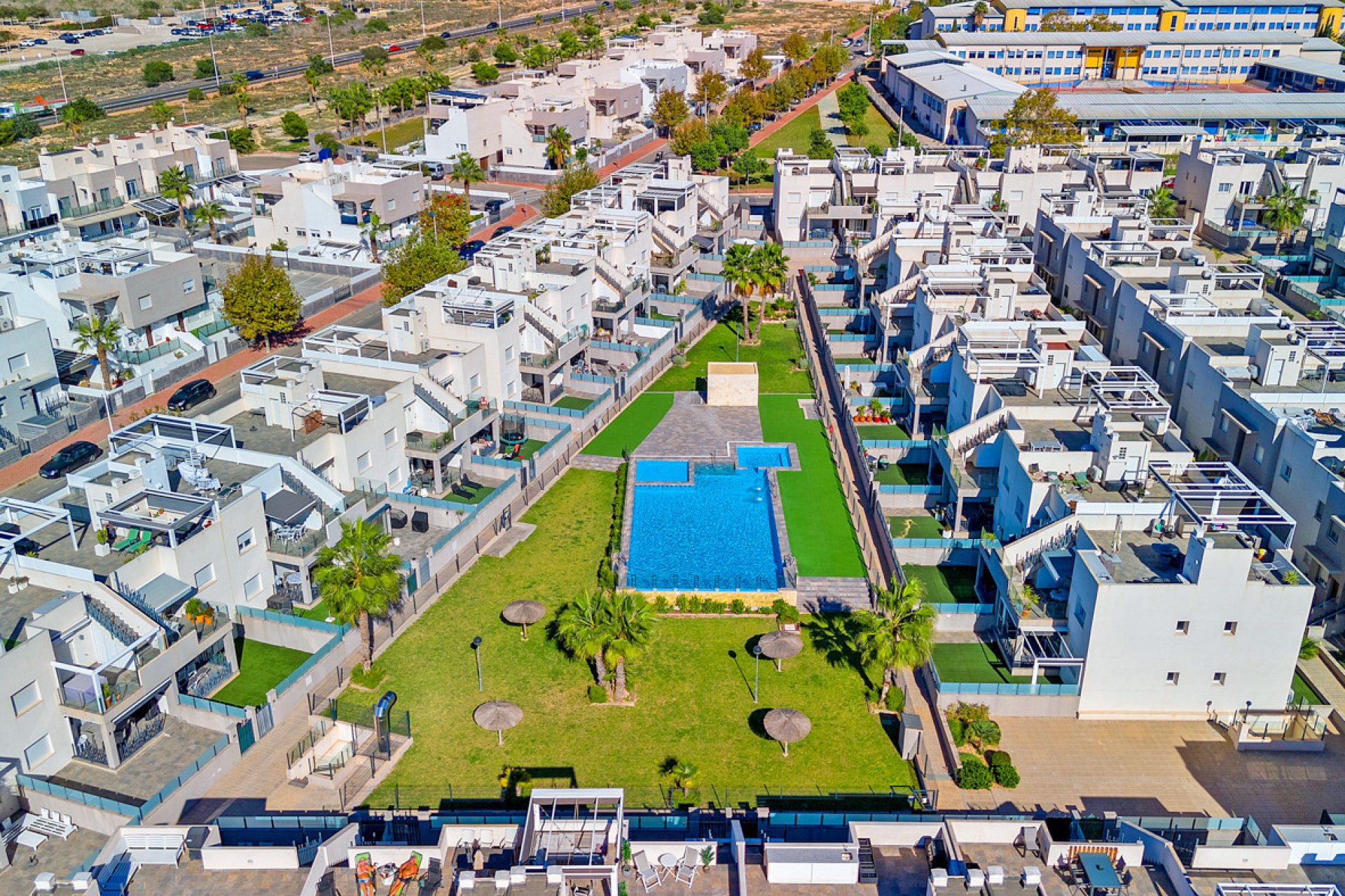 Återförsäljning - Radhus -
Torrevieja