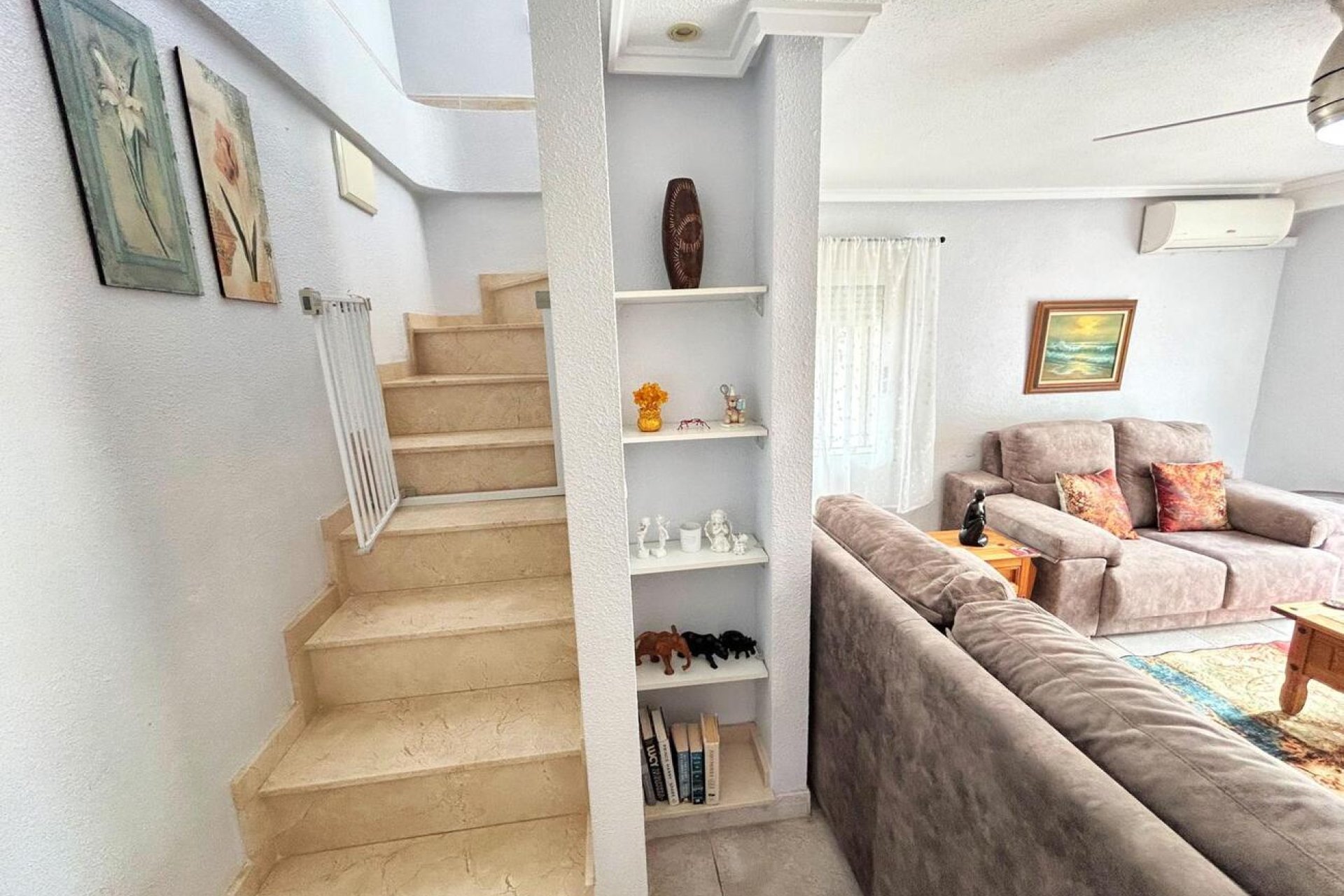 Återförsäljning - Radhus -
Villamartin - Costa Blanca